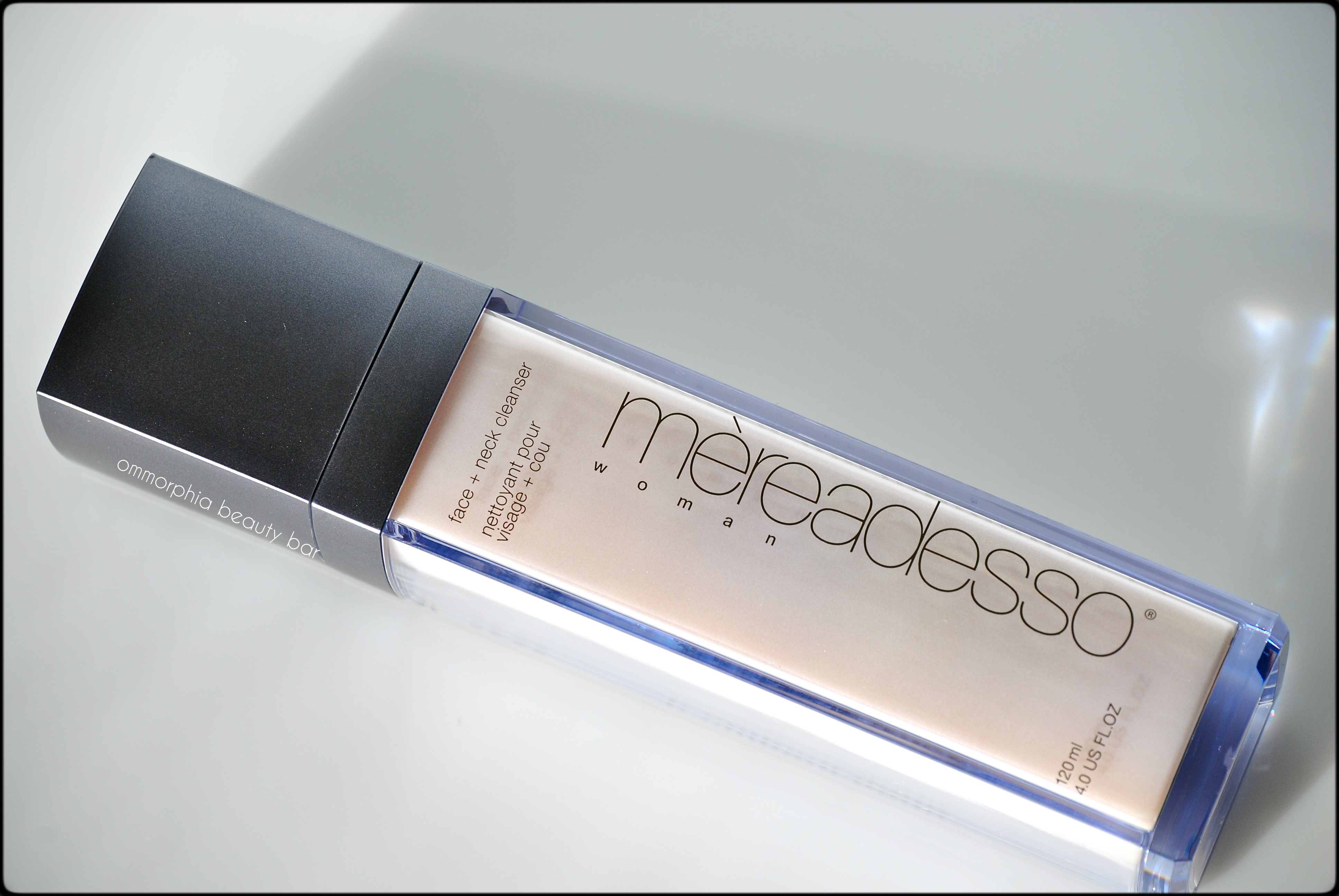 Mèreadesso Face + Neck Cleanser