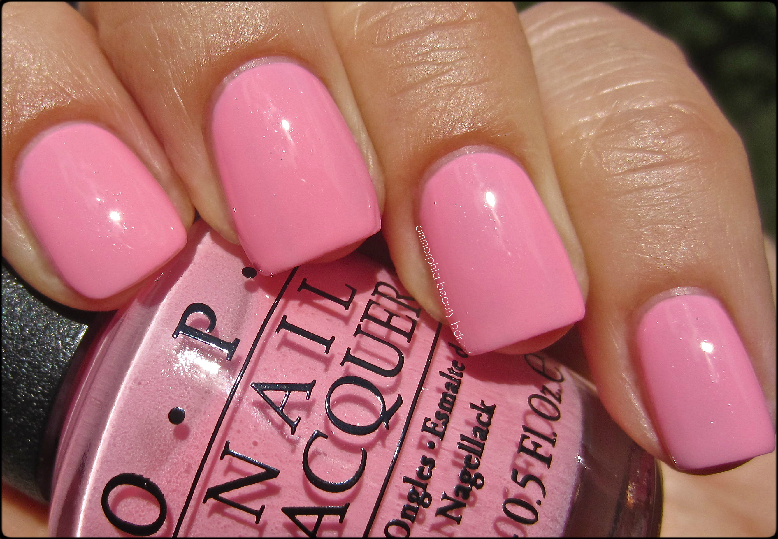 OPI Chic From Ears To Tail swatch 2