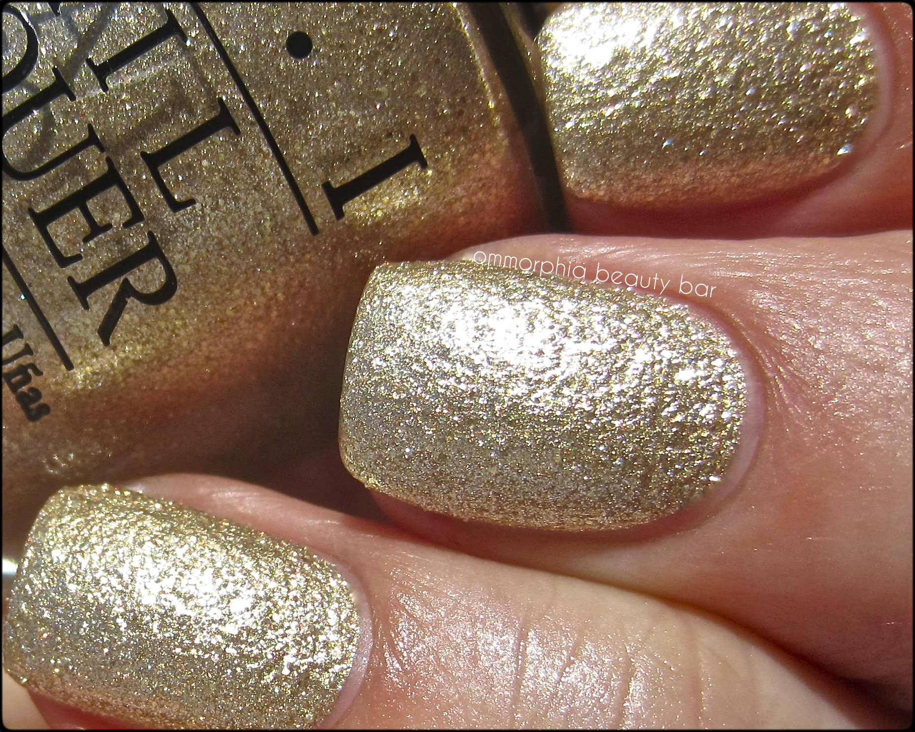 OPI Honey Ryder swatch macro