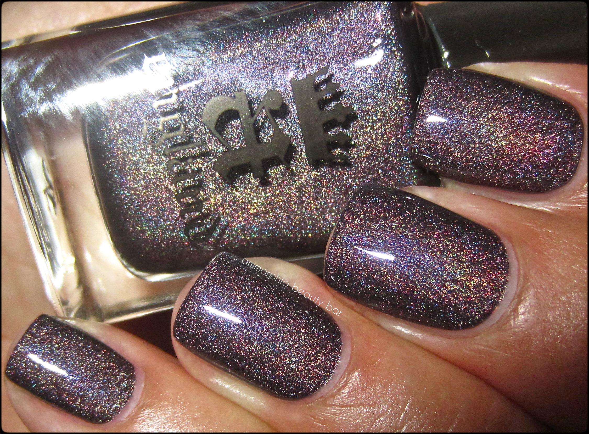 a-england Sleeping Palace swatch 3
