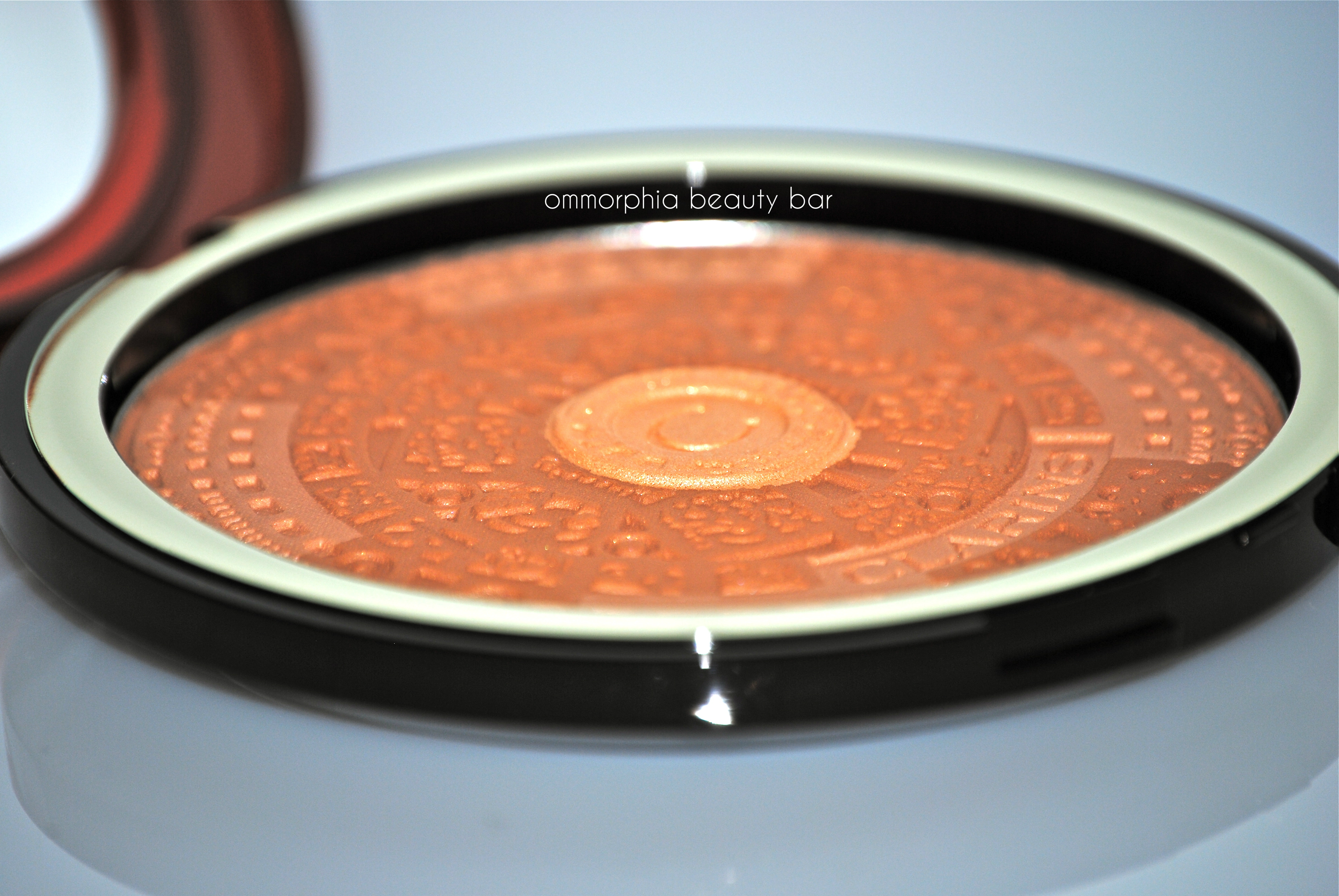 Clarins Splendours Bronzer side view