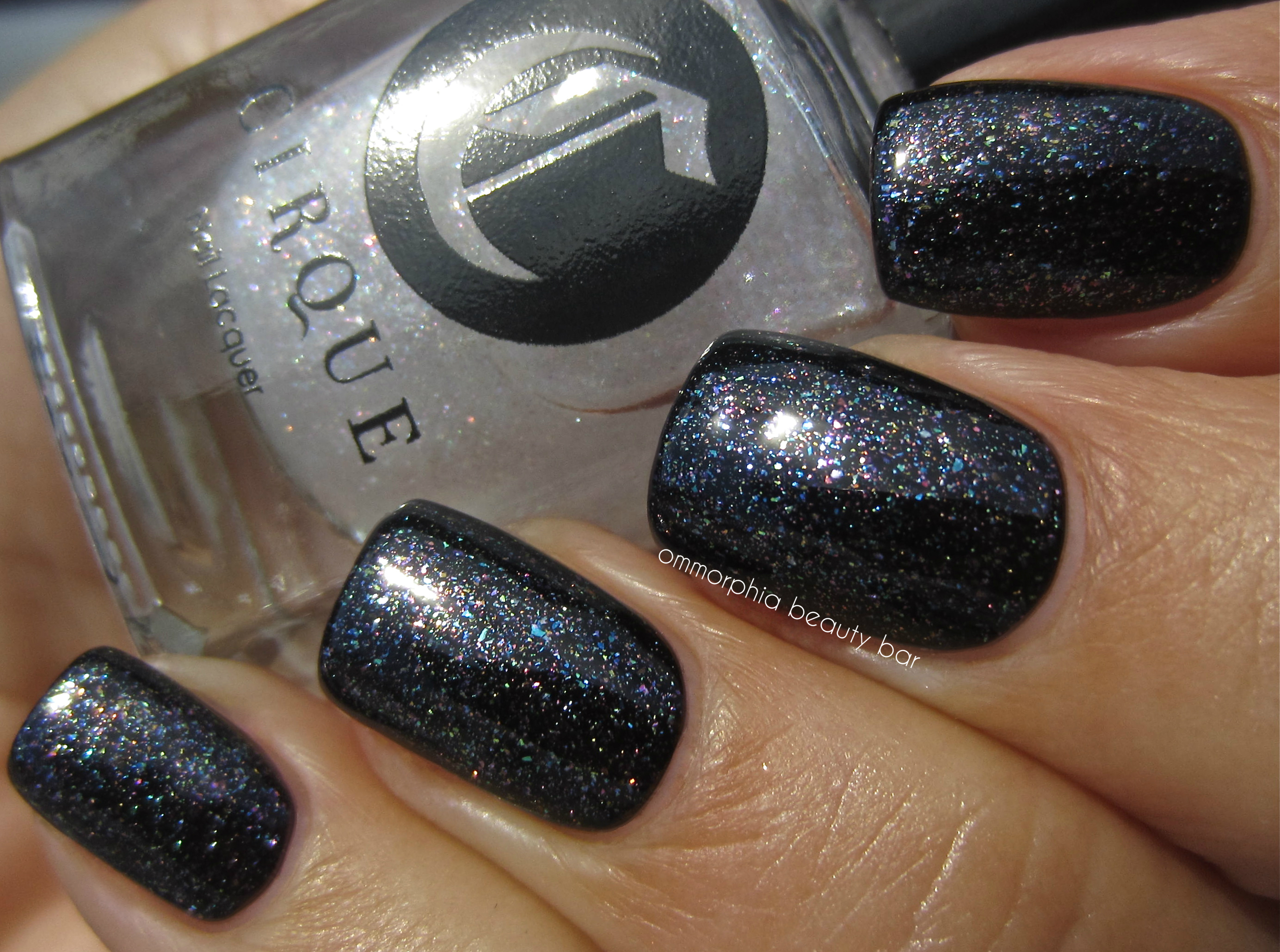 Cirque Iris swatch