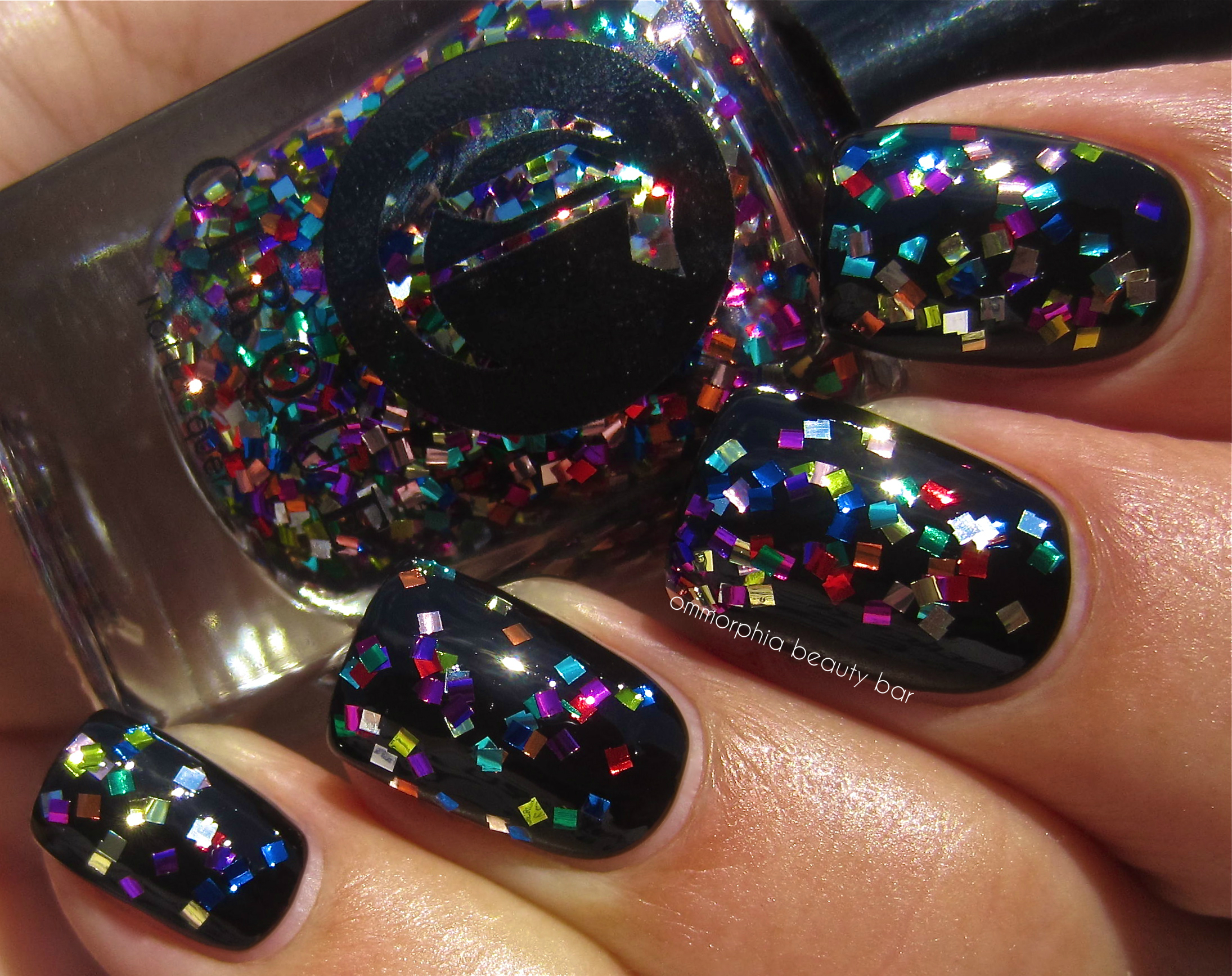 Cirque Le Invader swatch