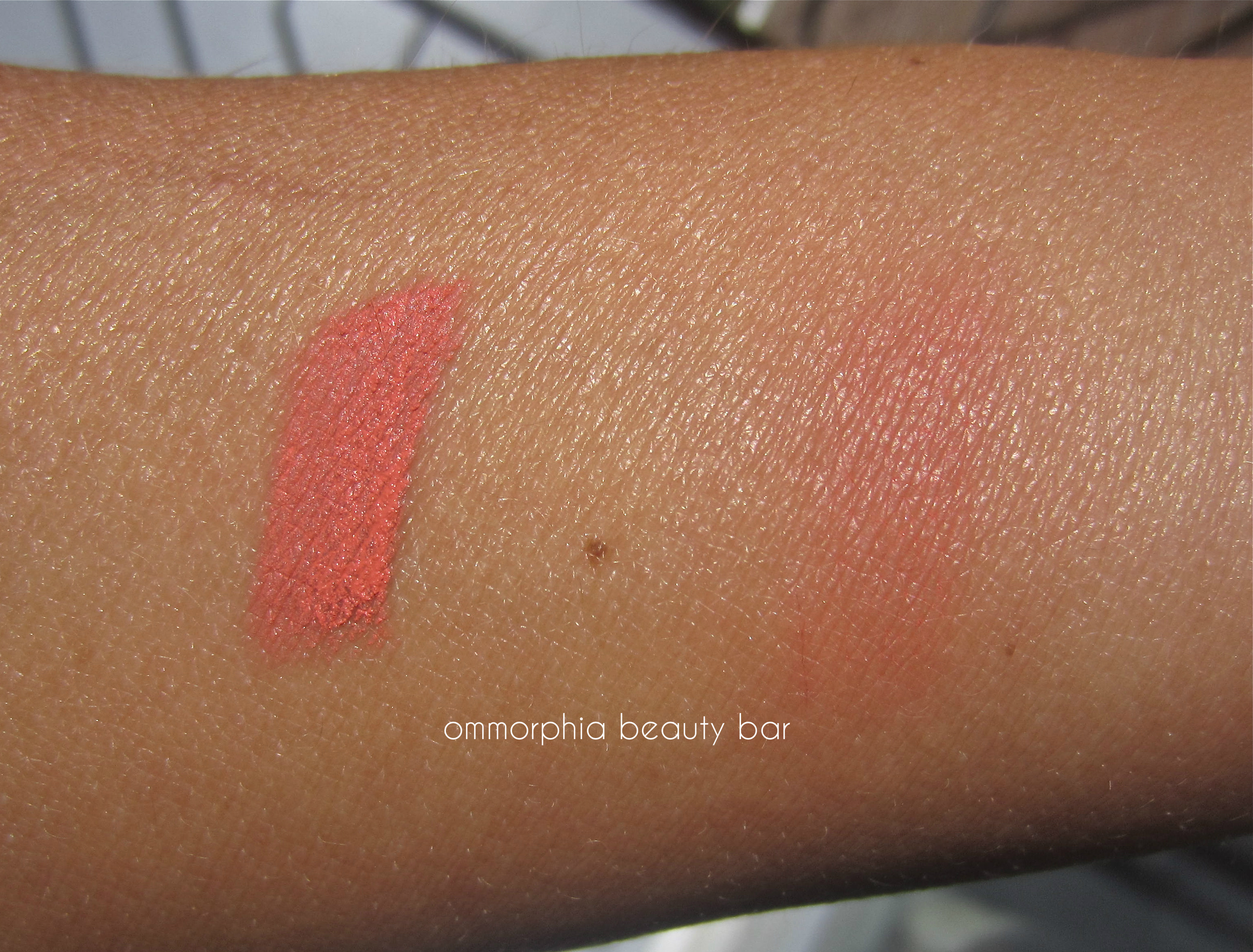 CHANEL #62 Présage swatch