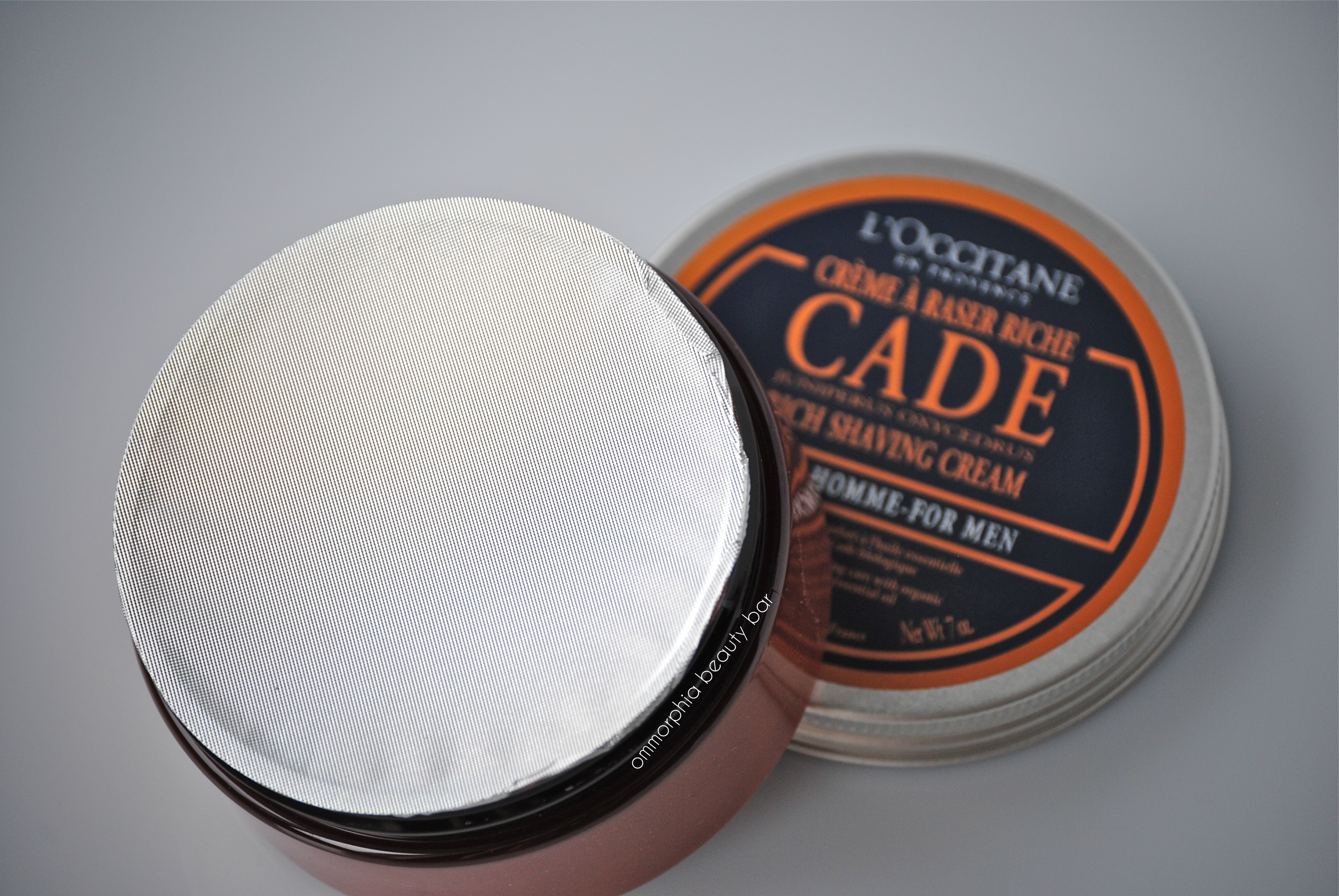 L'Occitane Cade Rich Shaving Cream seal