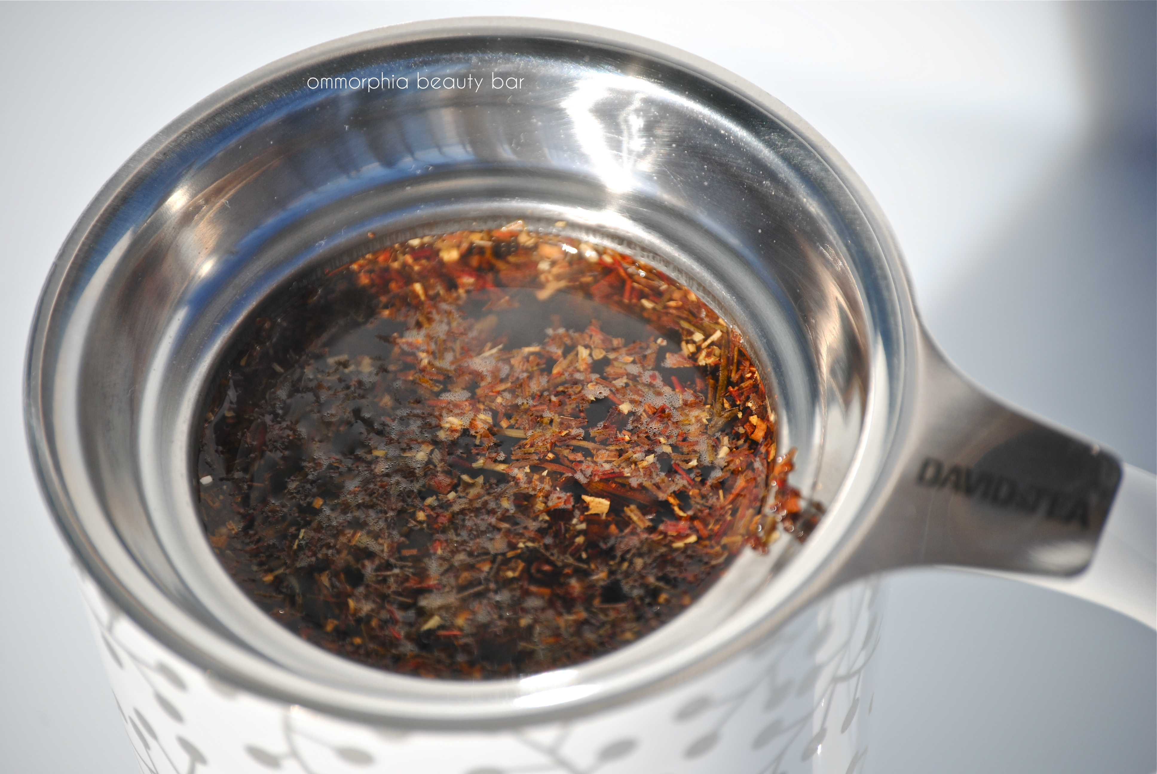 David's Tea mug & tea 2