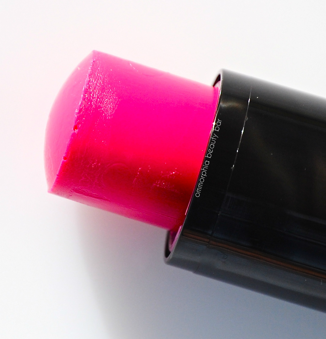 Maybelline Baby Lips Pink Shock macro