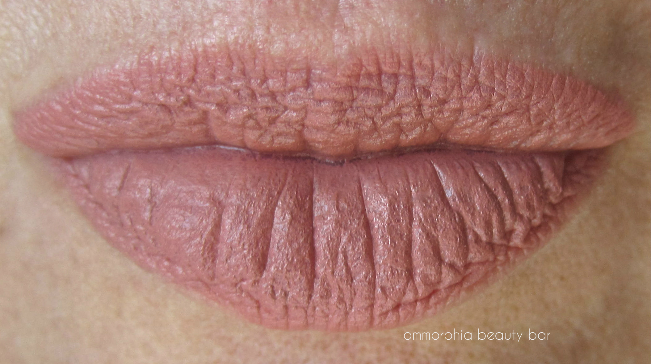 Shu Uemura M BG 942 swatch