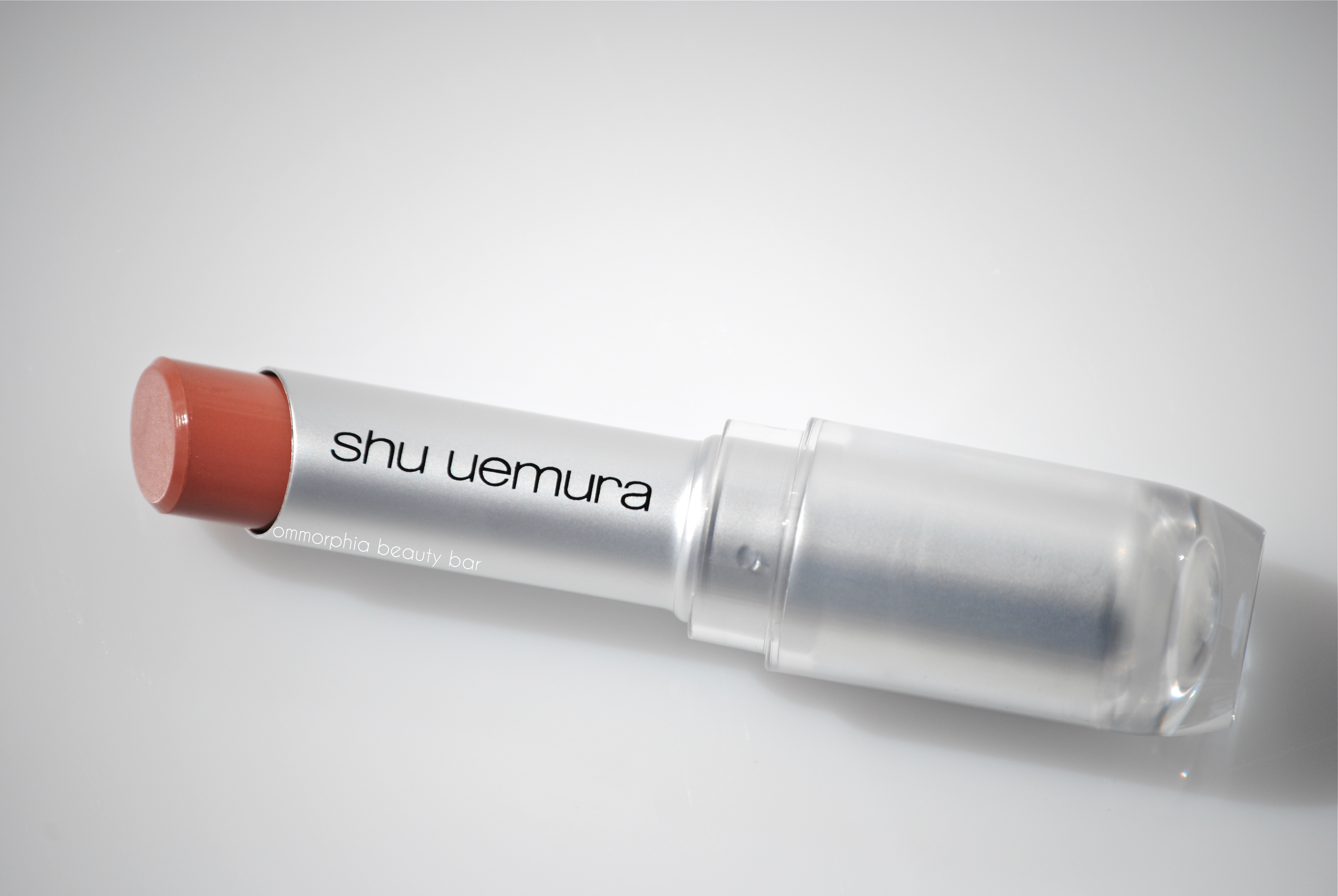 SU M BG 942 lipstick