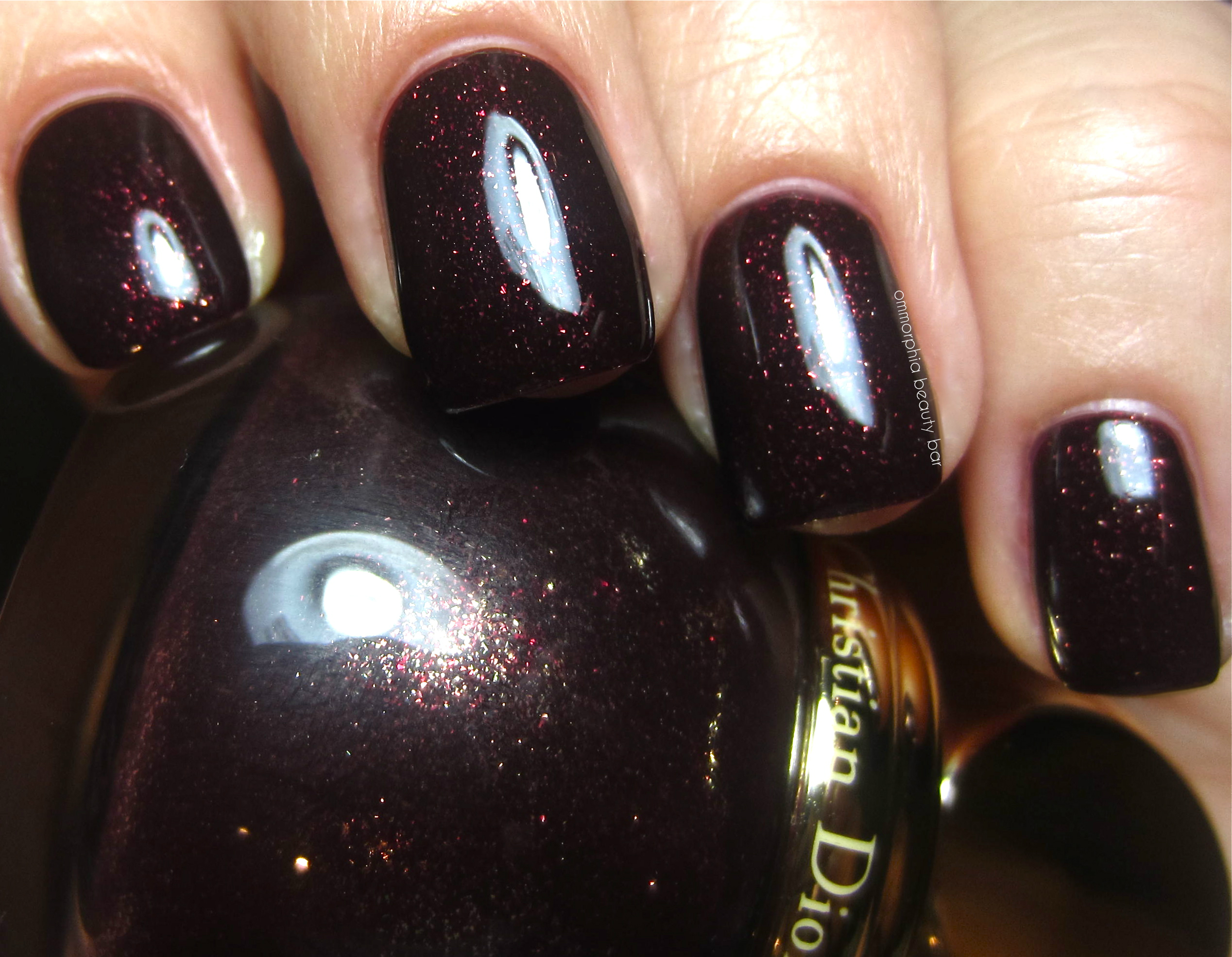 Dior Minuit swatch