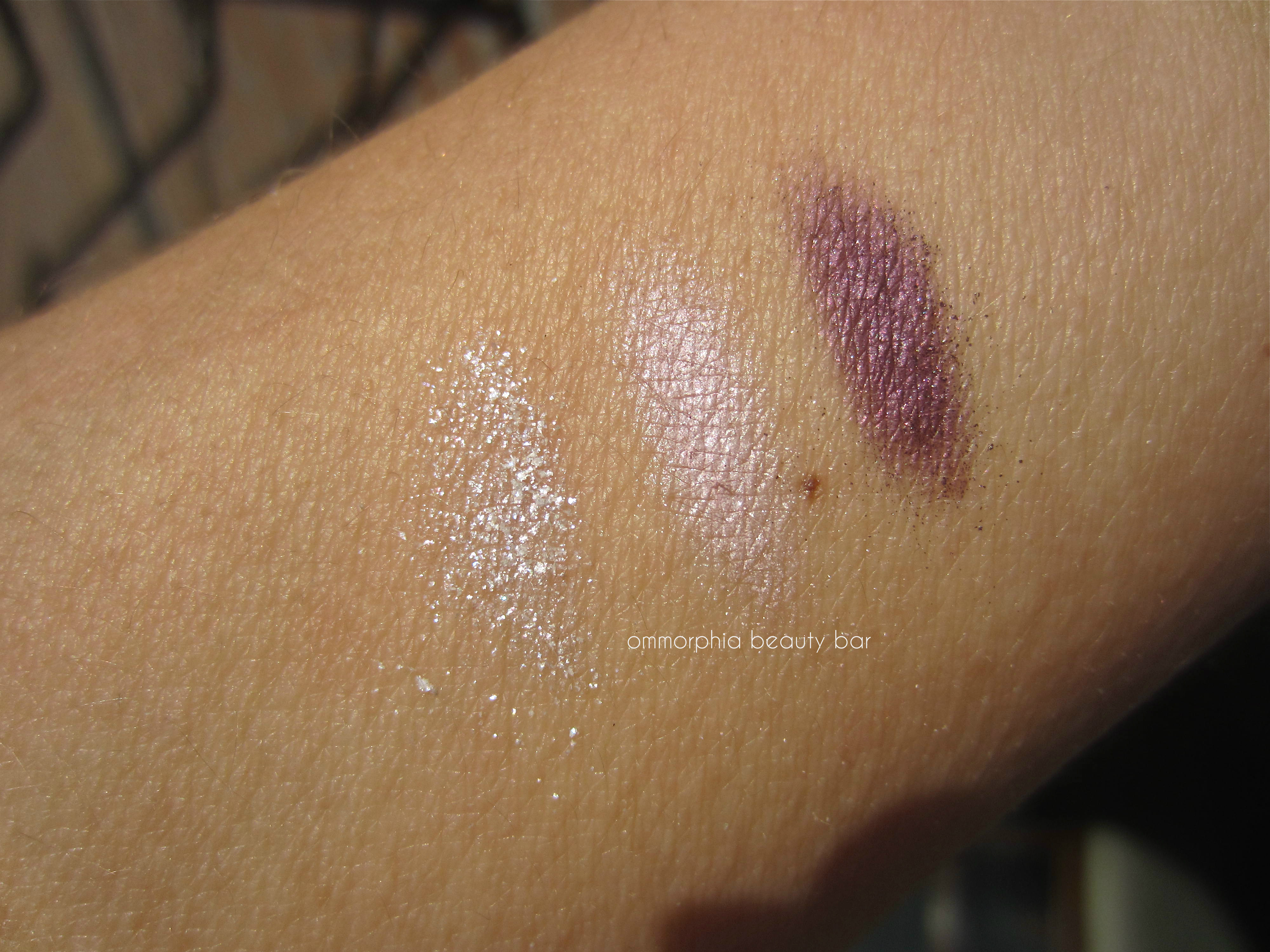 shu uemura Allure Mauve swatch