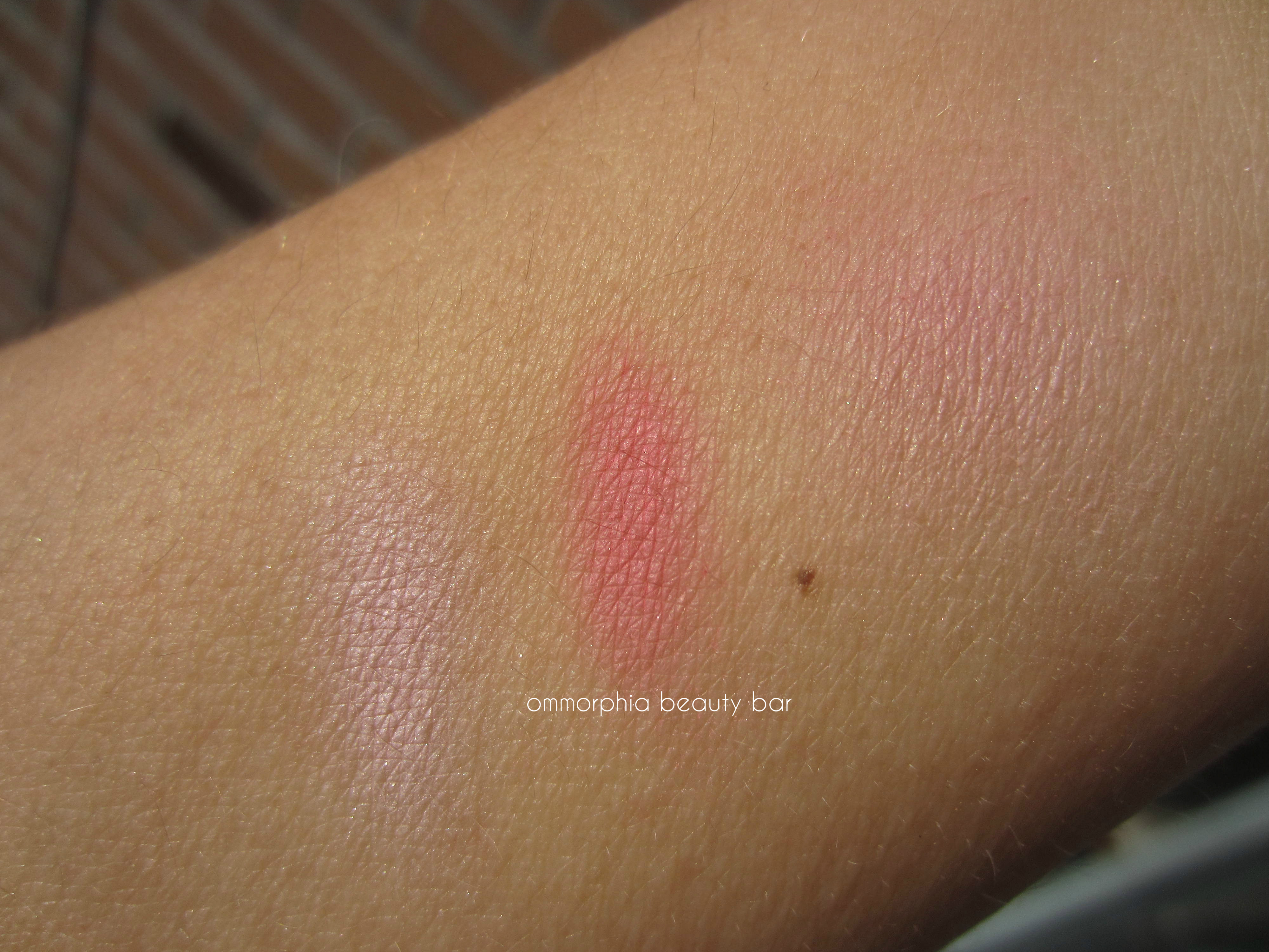 shu uemura Sweet Pink swatch