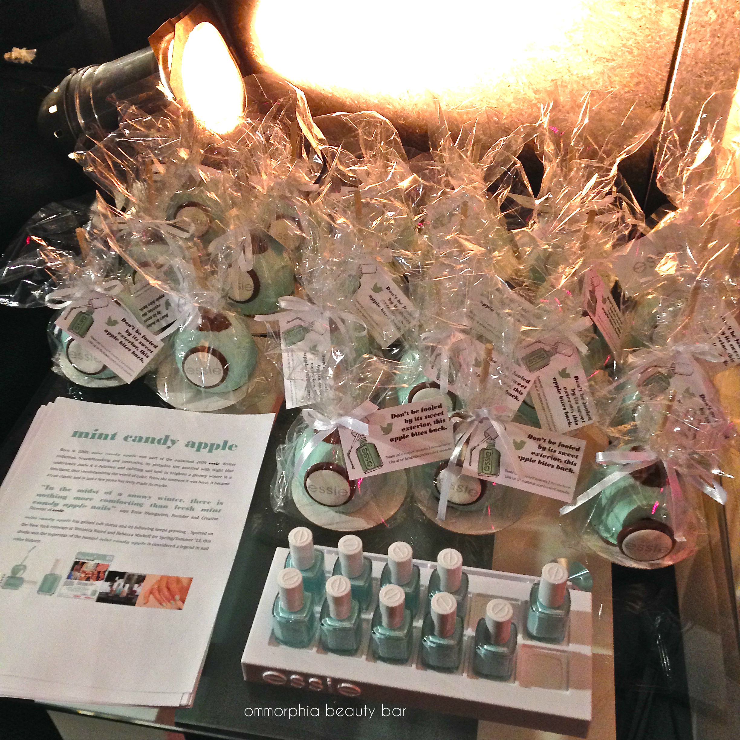 WMCFW Essie Mint Candy Apples