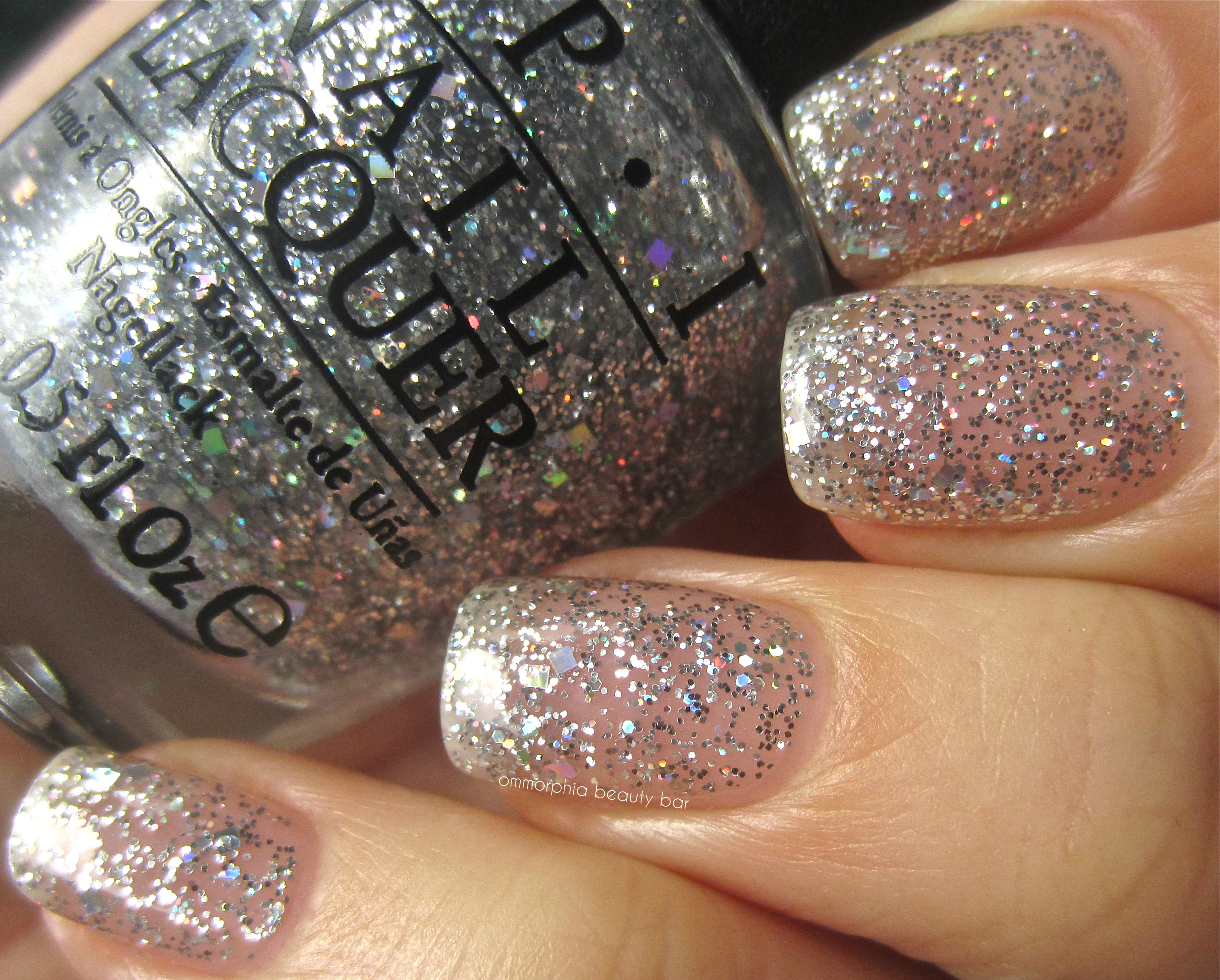 OPI In True Stefani Fashion swatch 2
