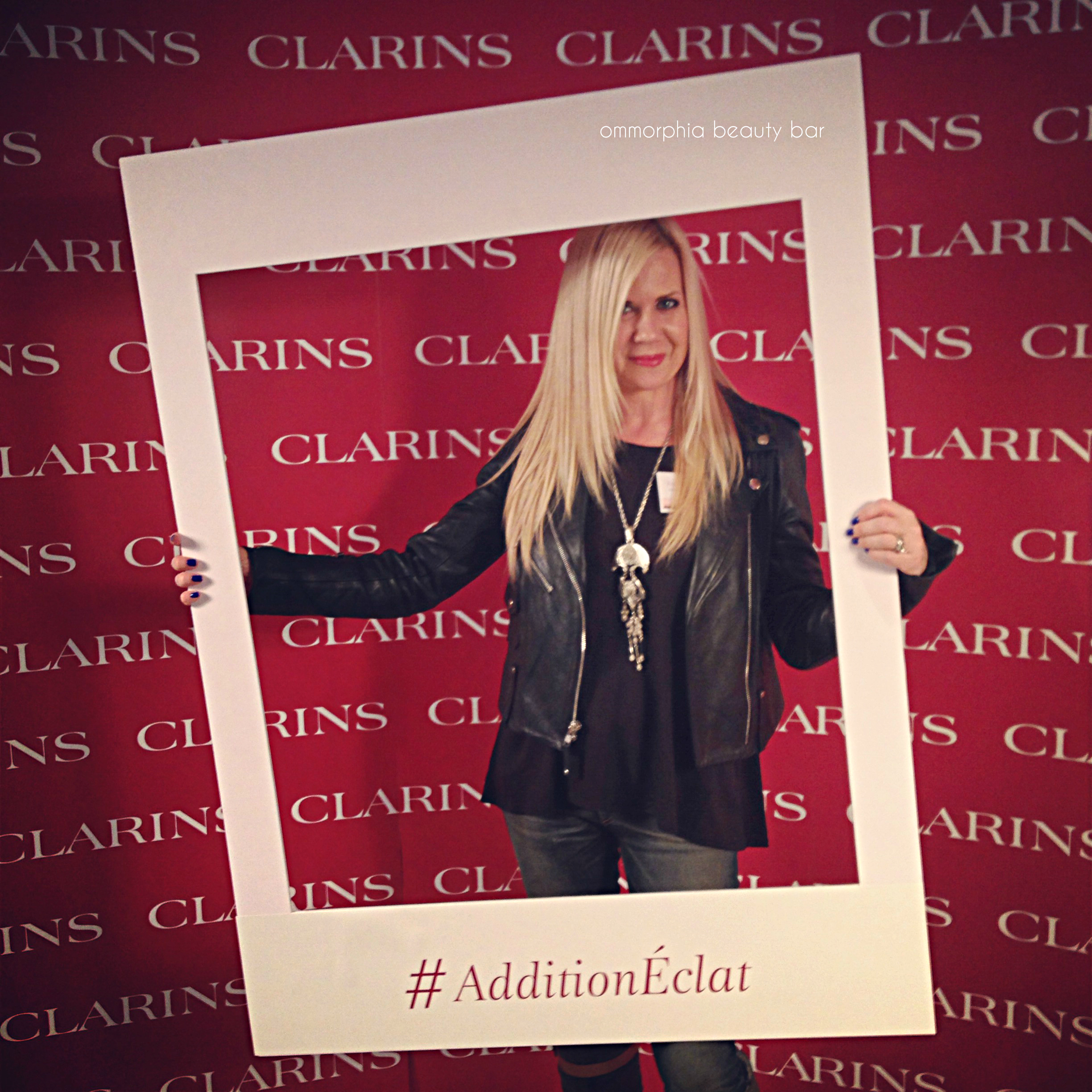Clarins Golden Glow Booster selfie