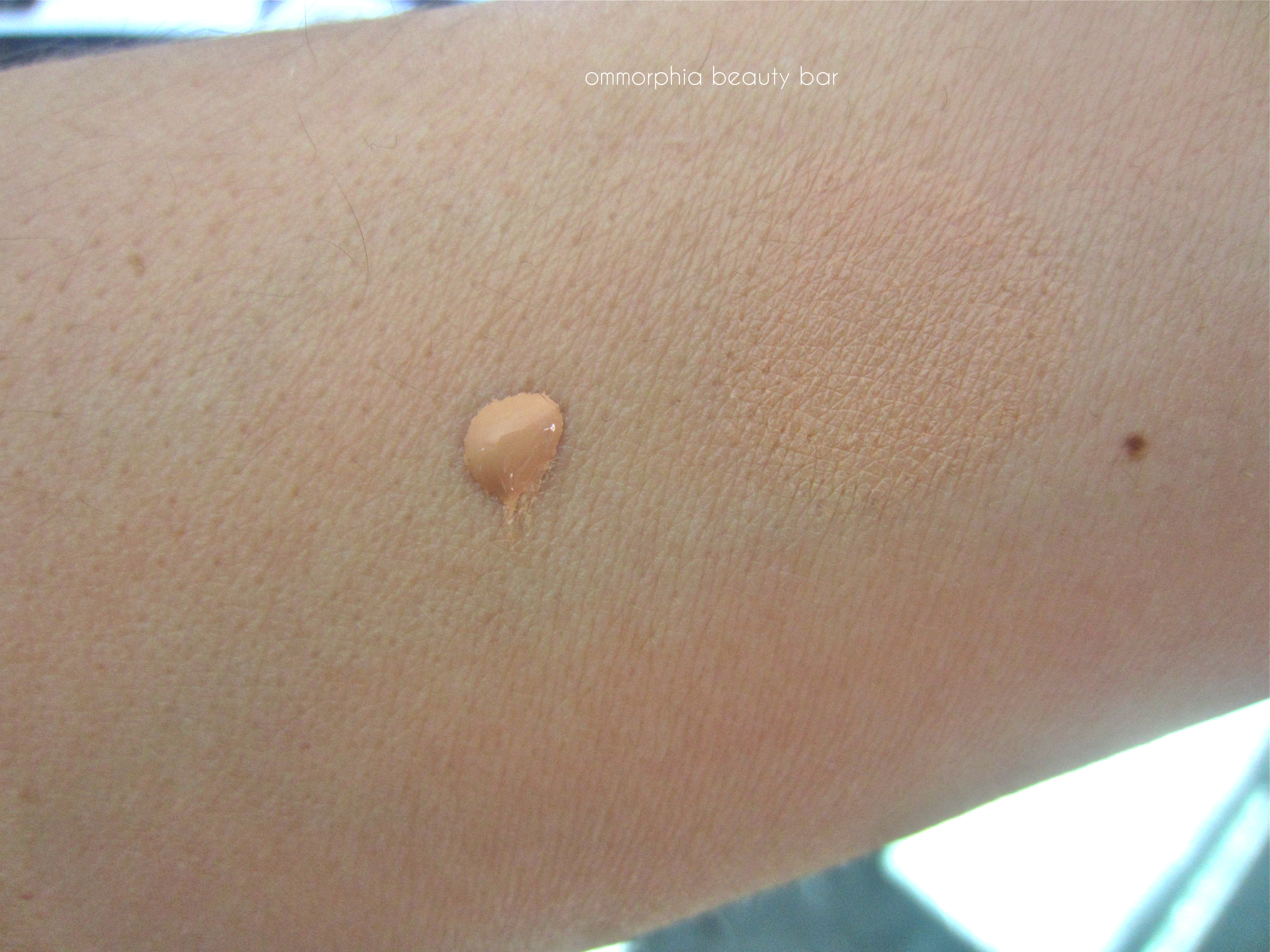 GA Luminessence CC swatch 3