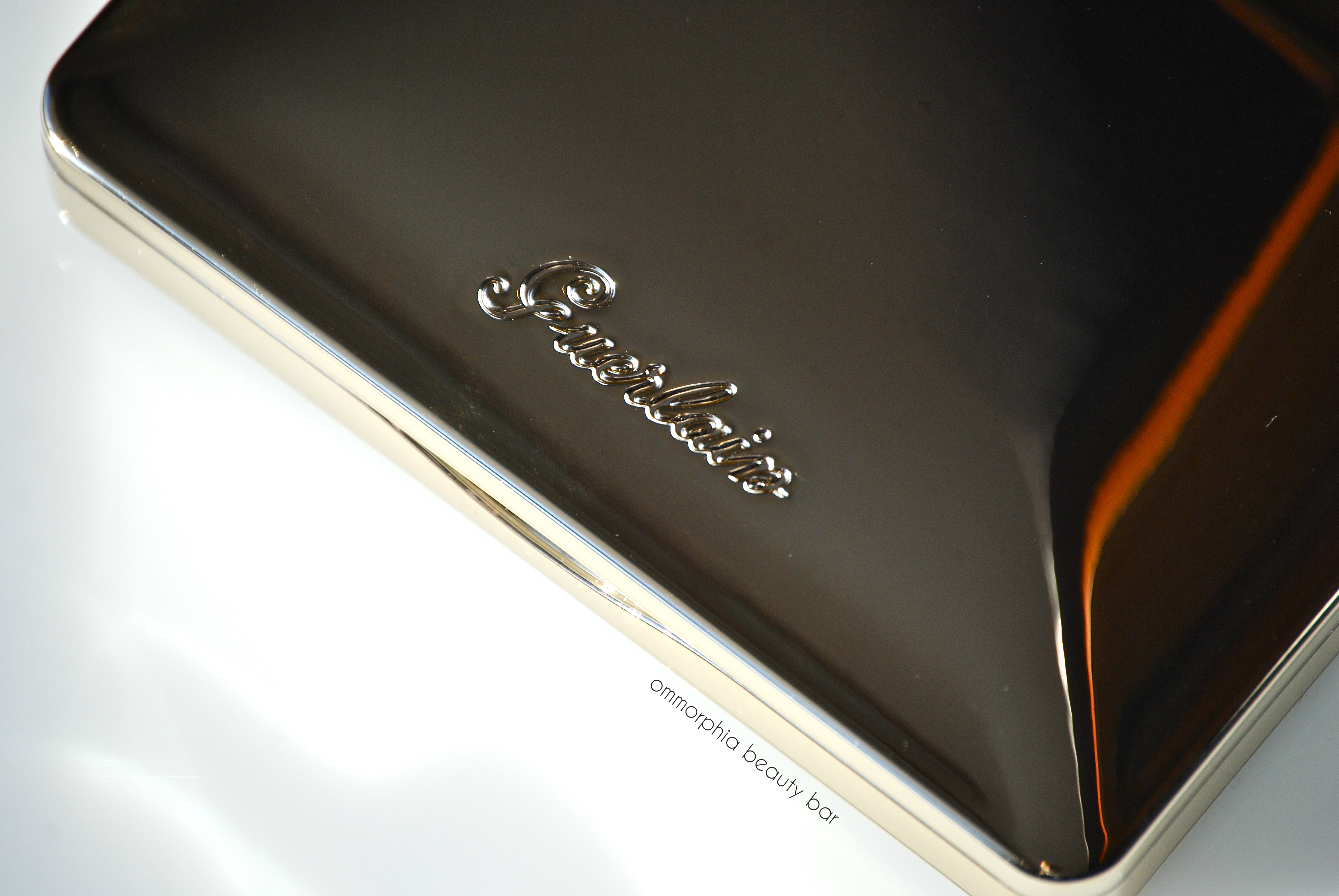 Guerlain Les Tendres logo