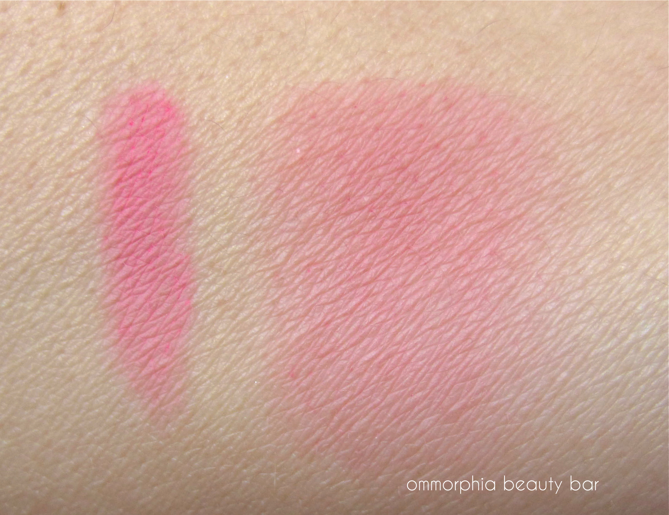Illamasqua Hussy swatch 2