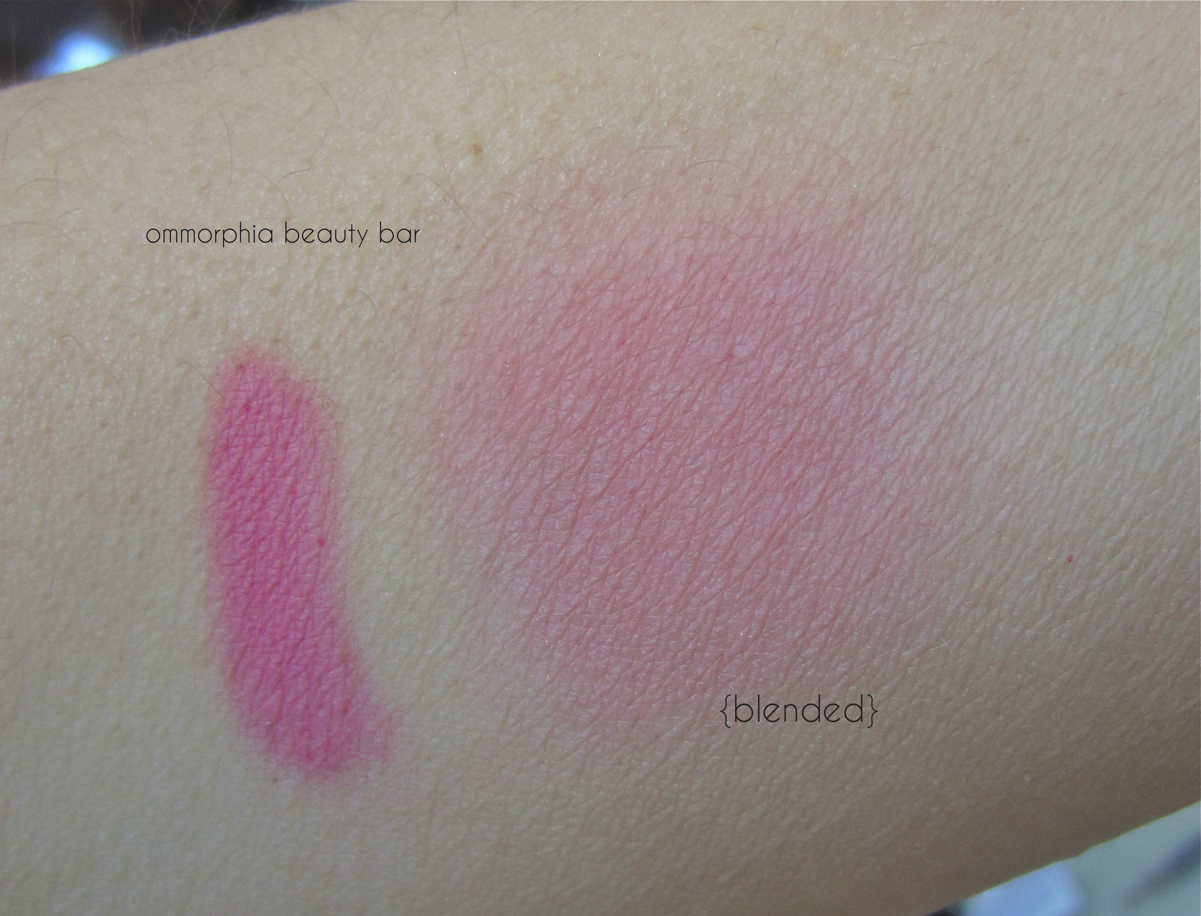 CHANEL Vivacite swatch 2