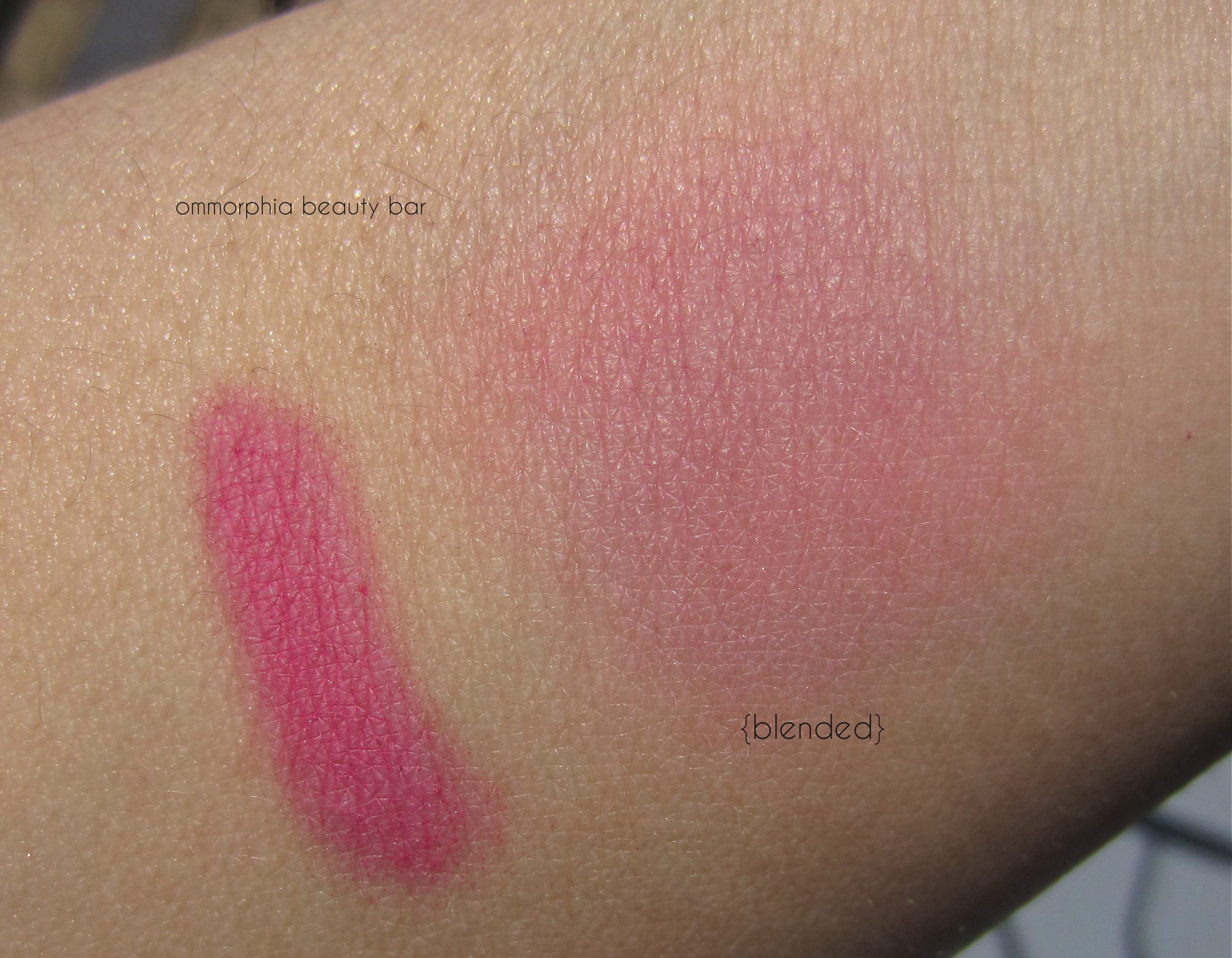 CHANEL Vivacite swatch