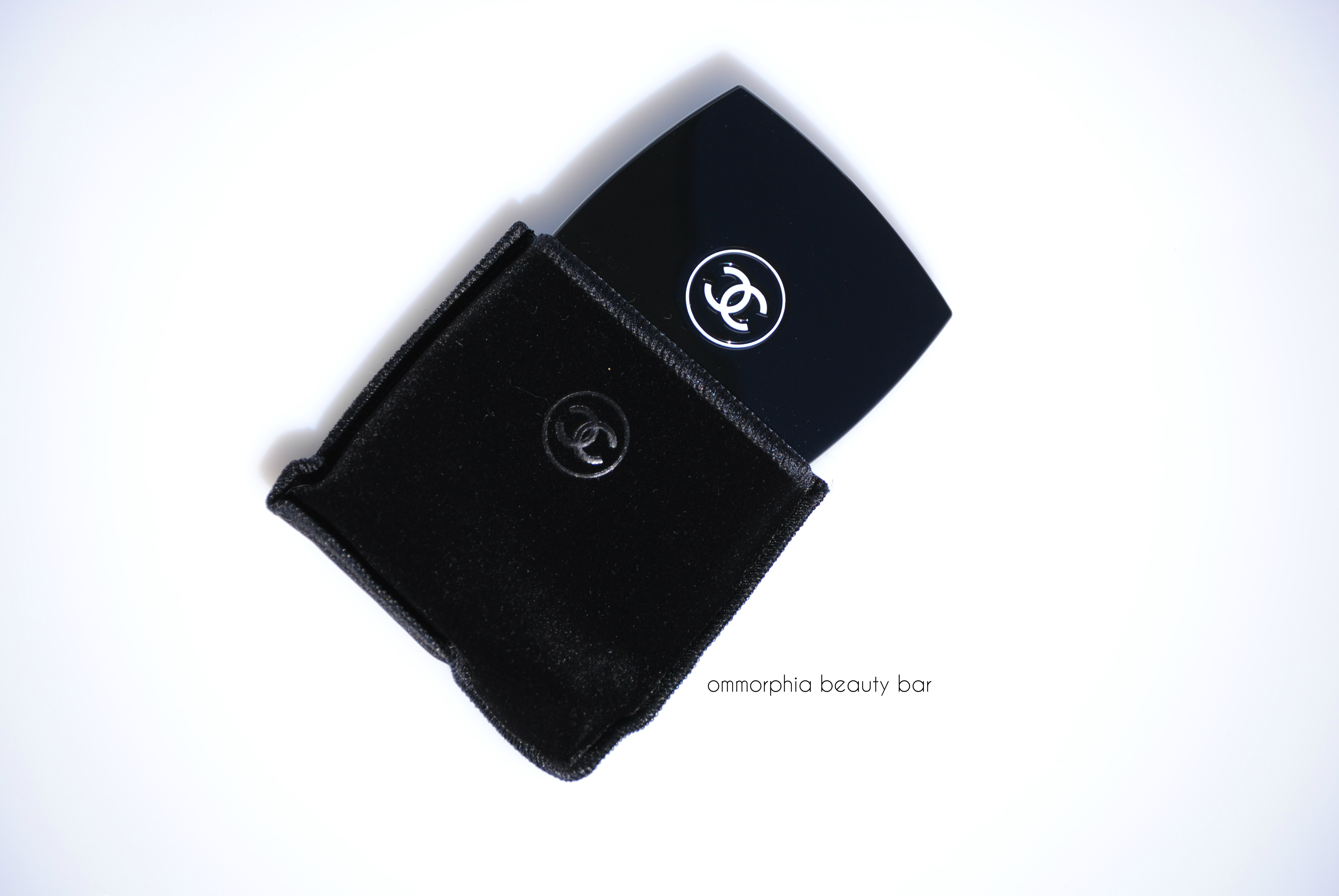 CHANEL Jardin Zen quad pouch
