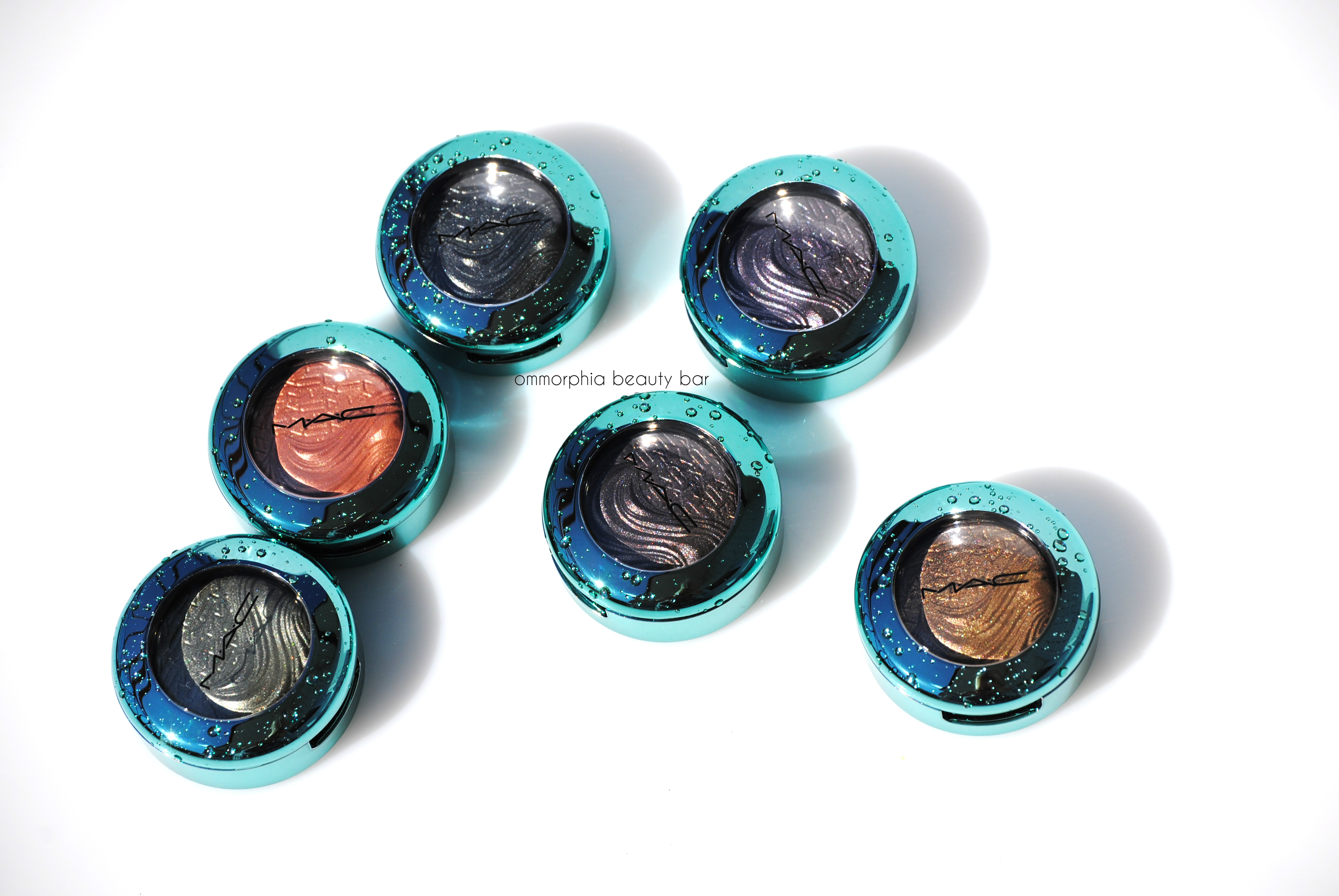 MAC Extra Dimension Eye Shadows closer