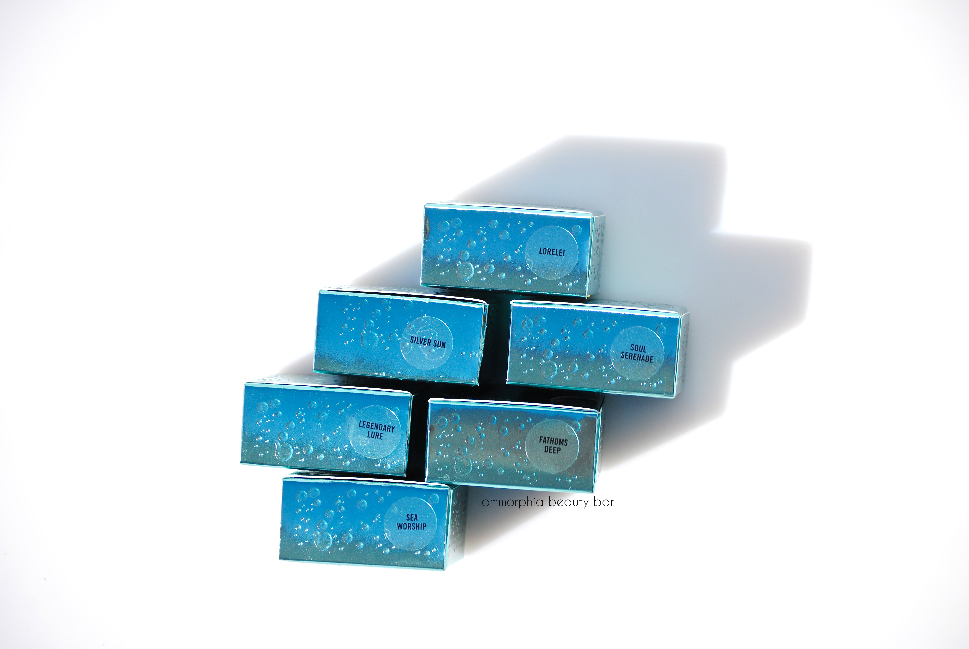 MAC Extra Dimension Eye Shadows labels