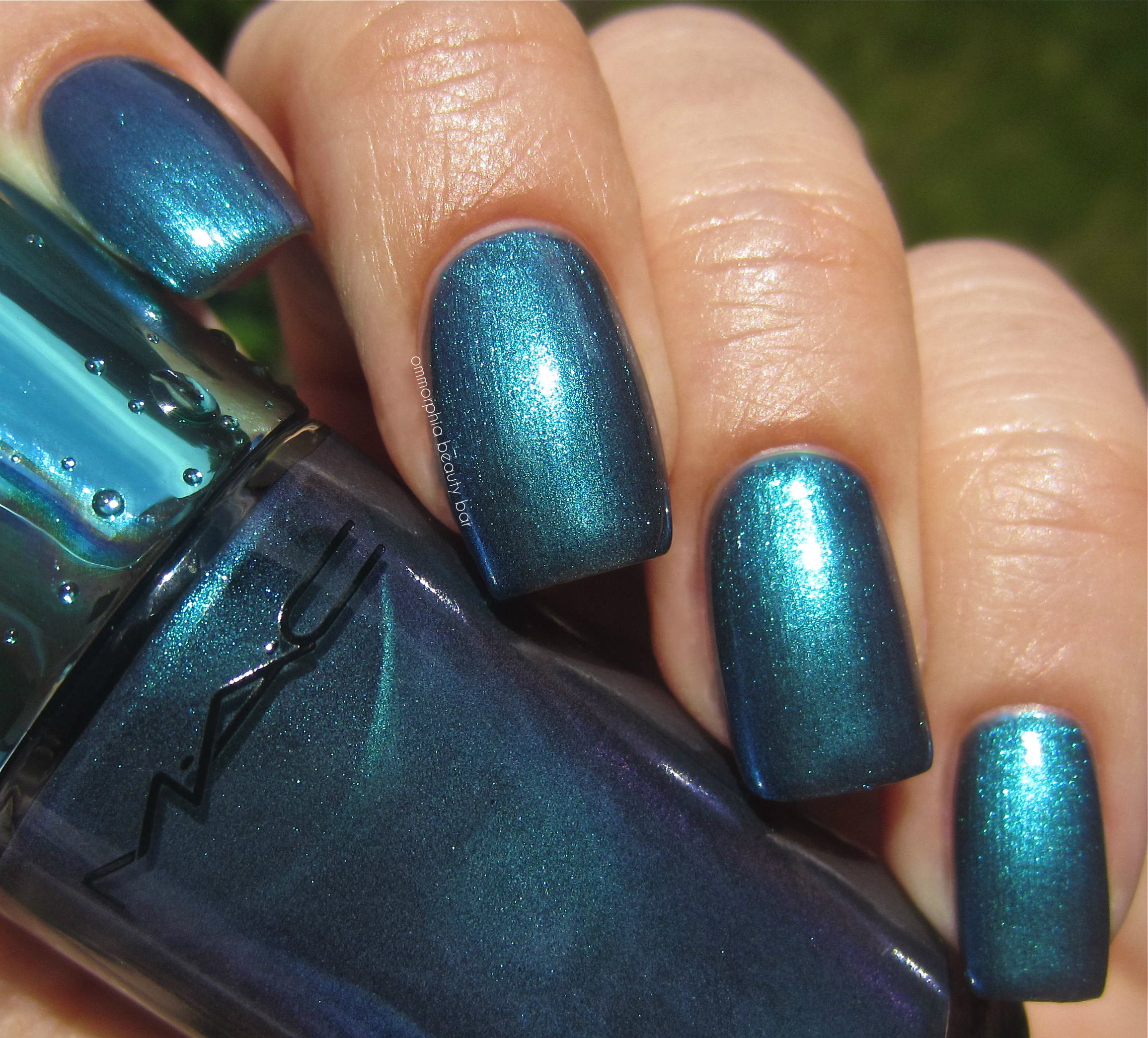MAC Submerged swatch 2