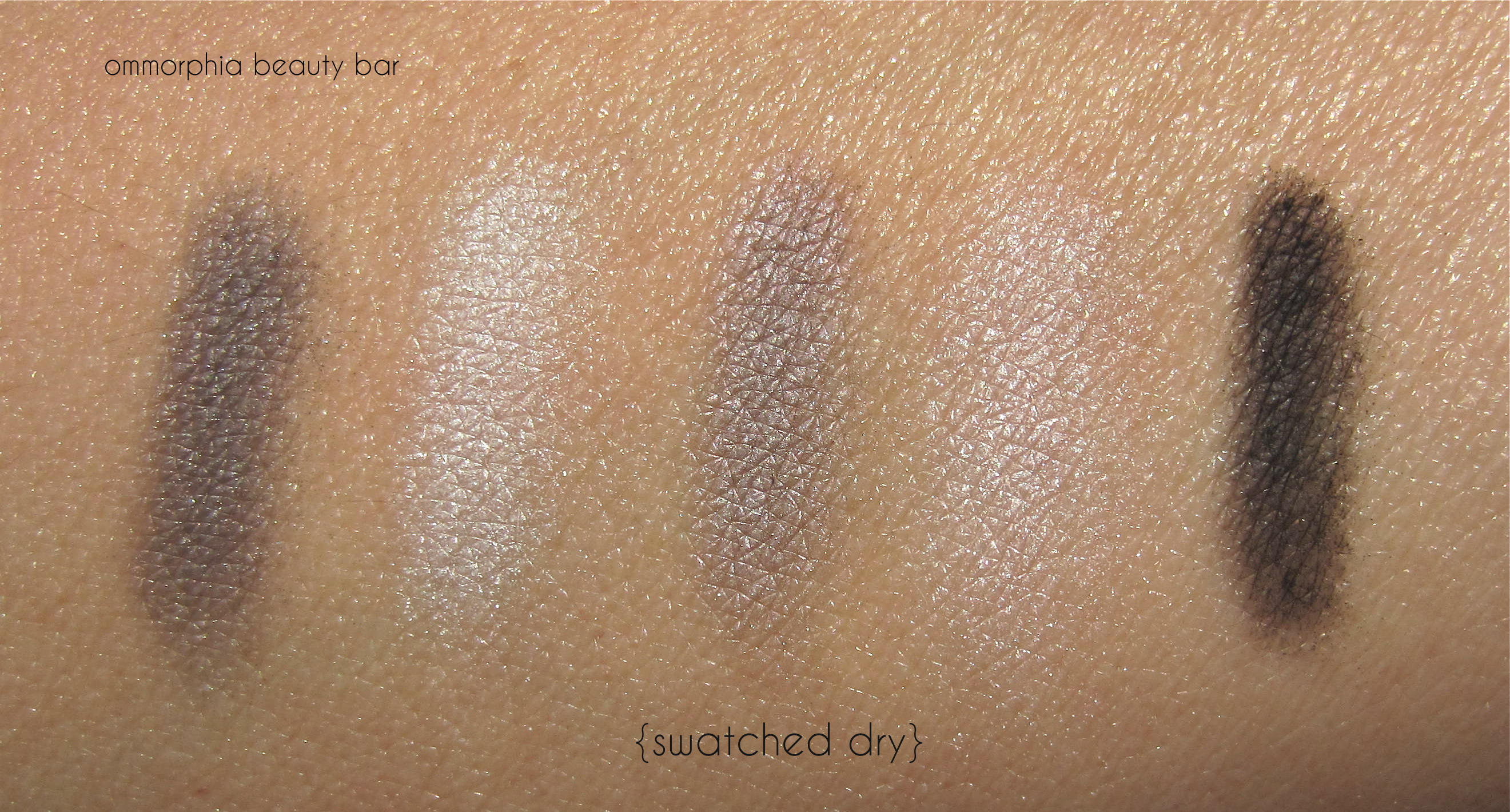 Dior #056 Bar palette swatches dry