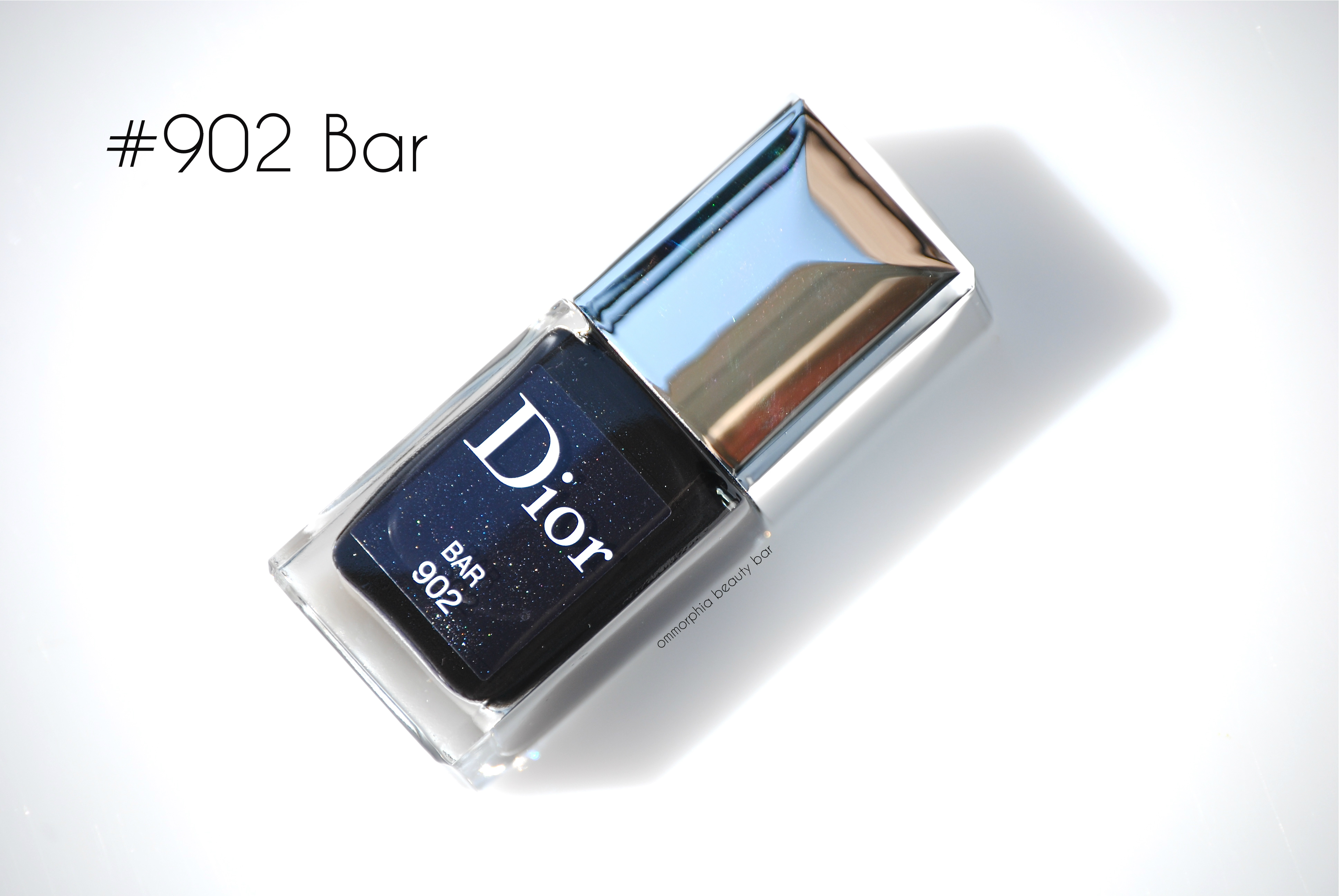 Dior #902 Bar nail polish