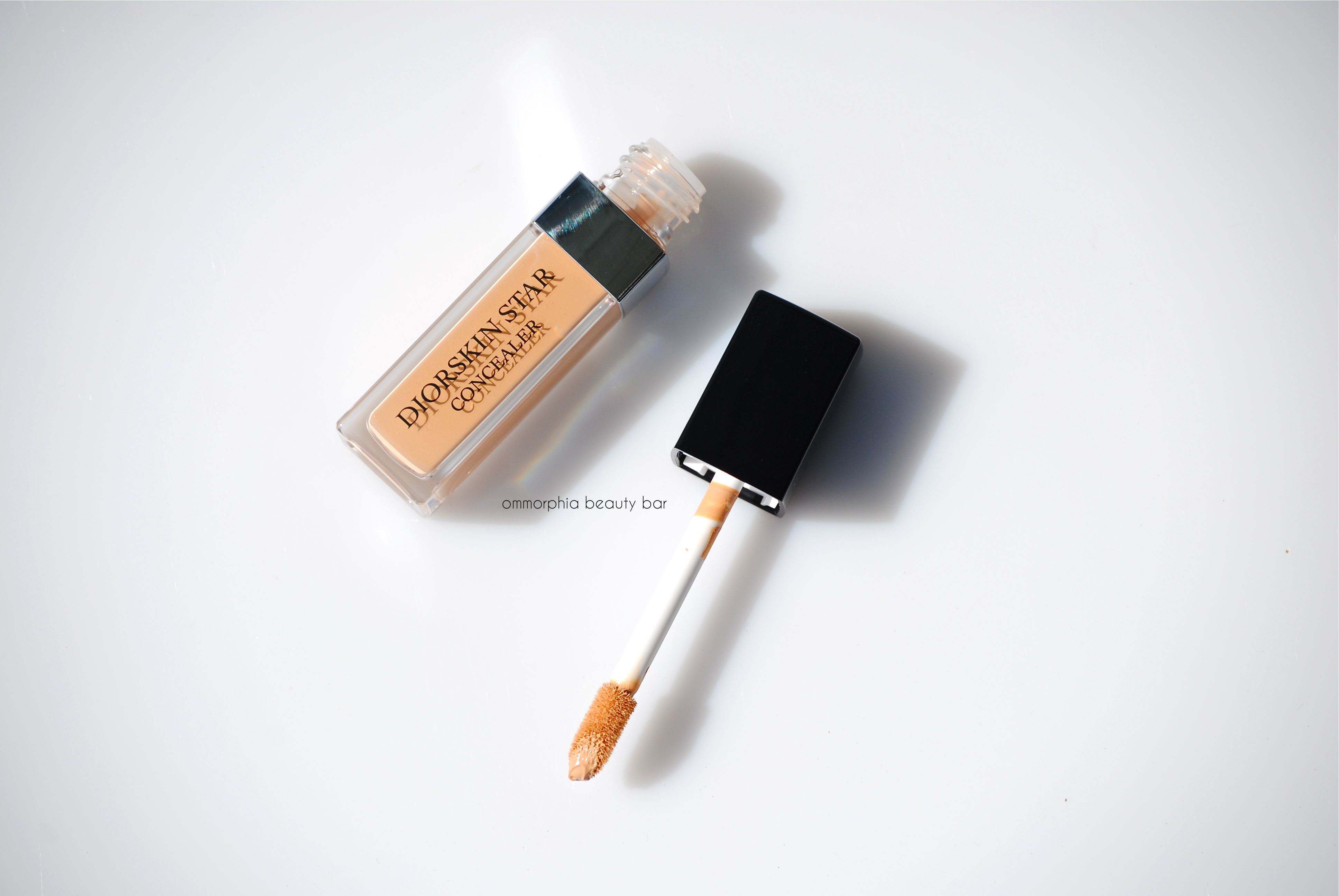 Dior Diorskin Star Concealer 002 open