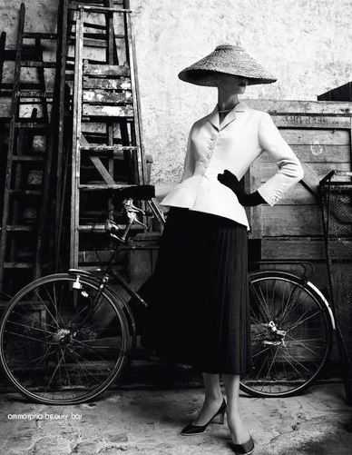Dior legendary Bar ensemble 1947 New Look