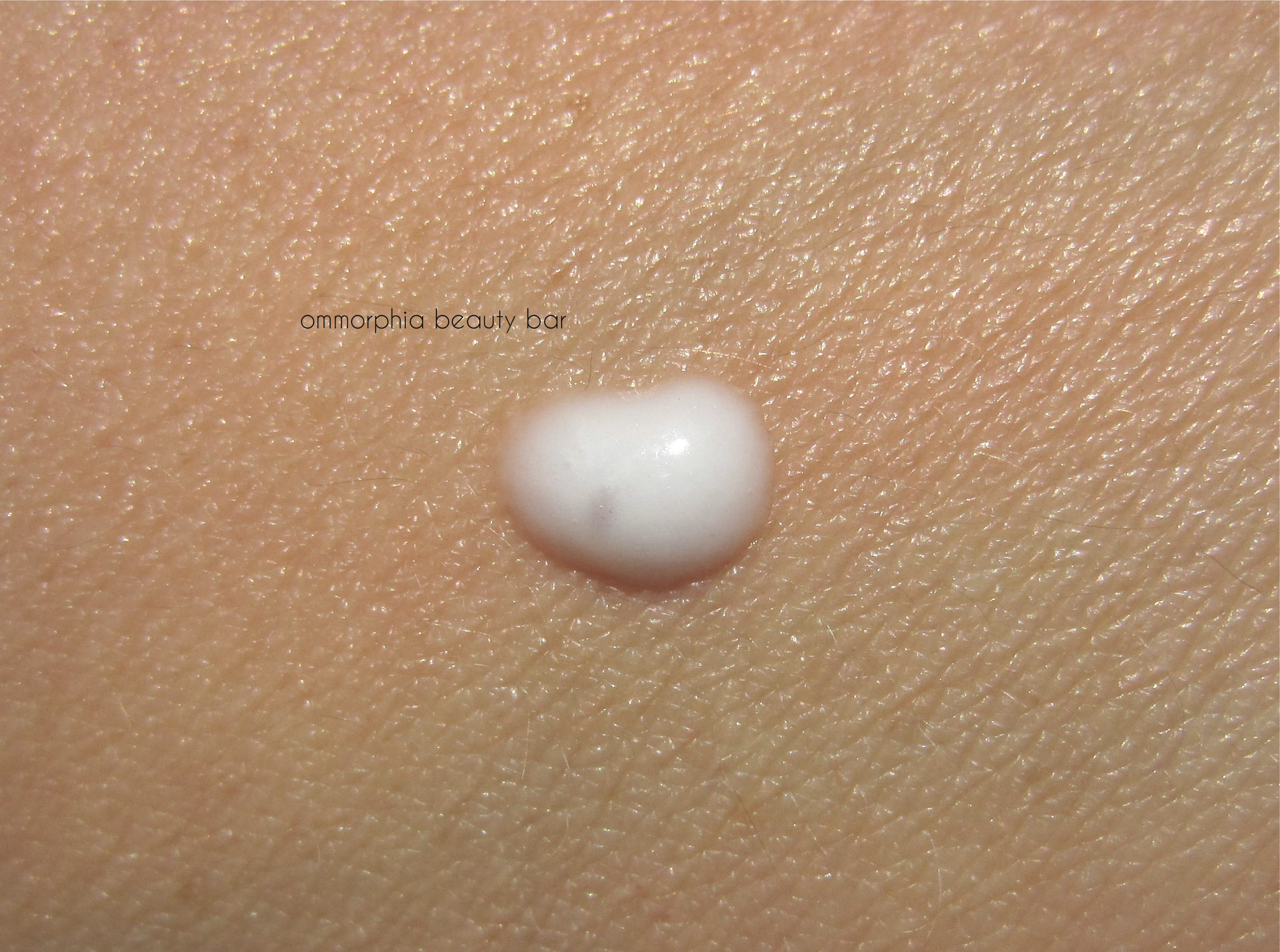 MUFE HD Primer swatch