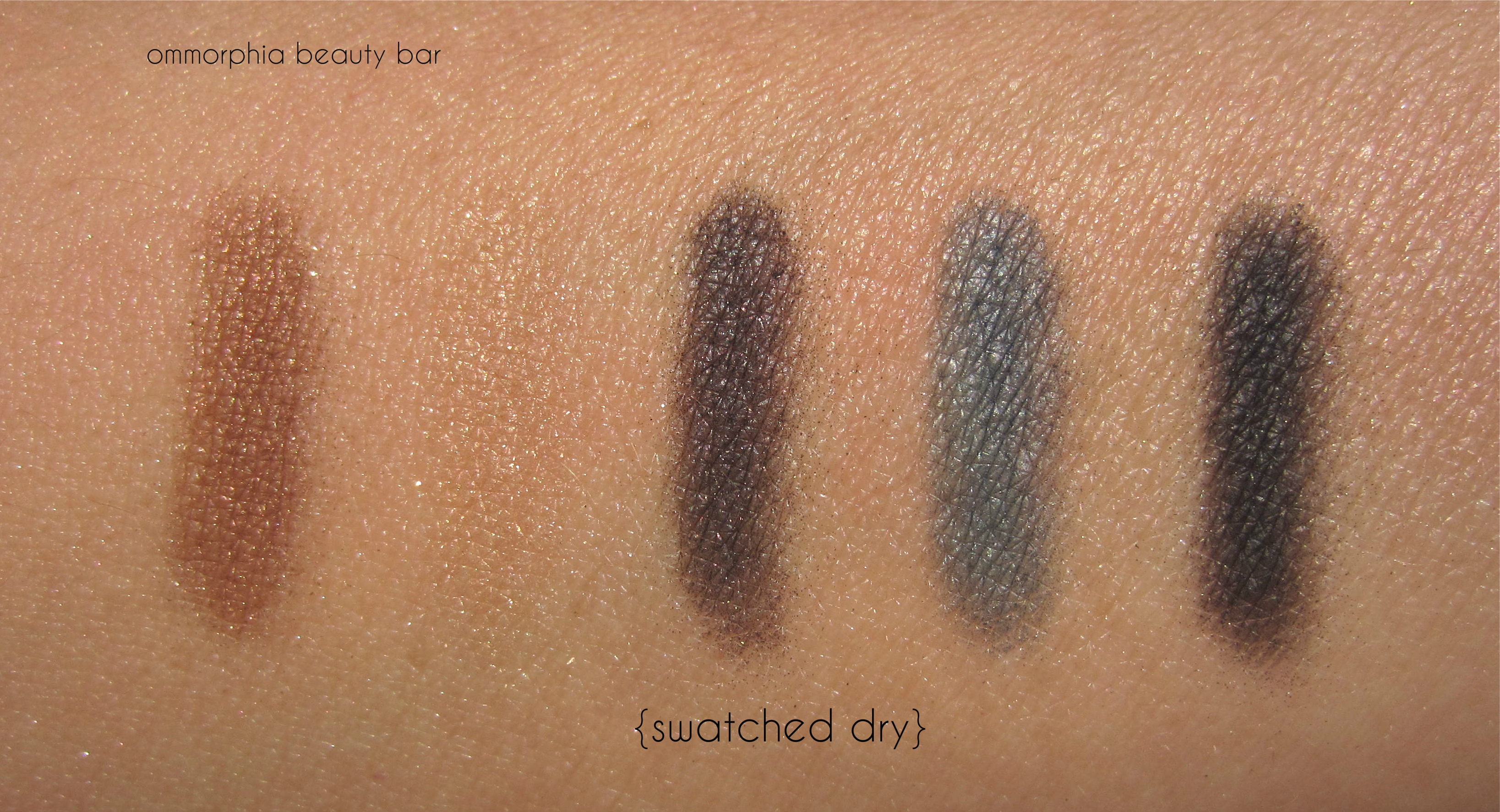 YSL Palette Fétiche swatches dry