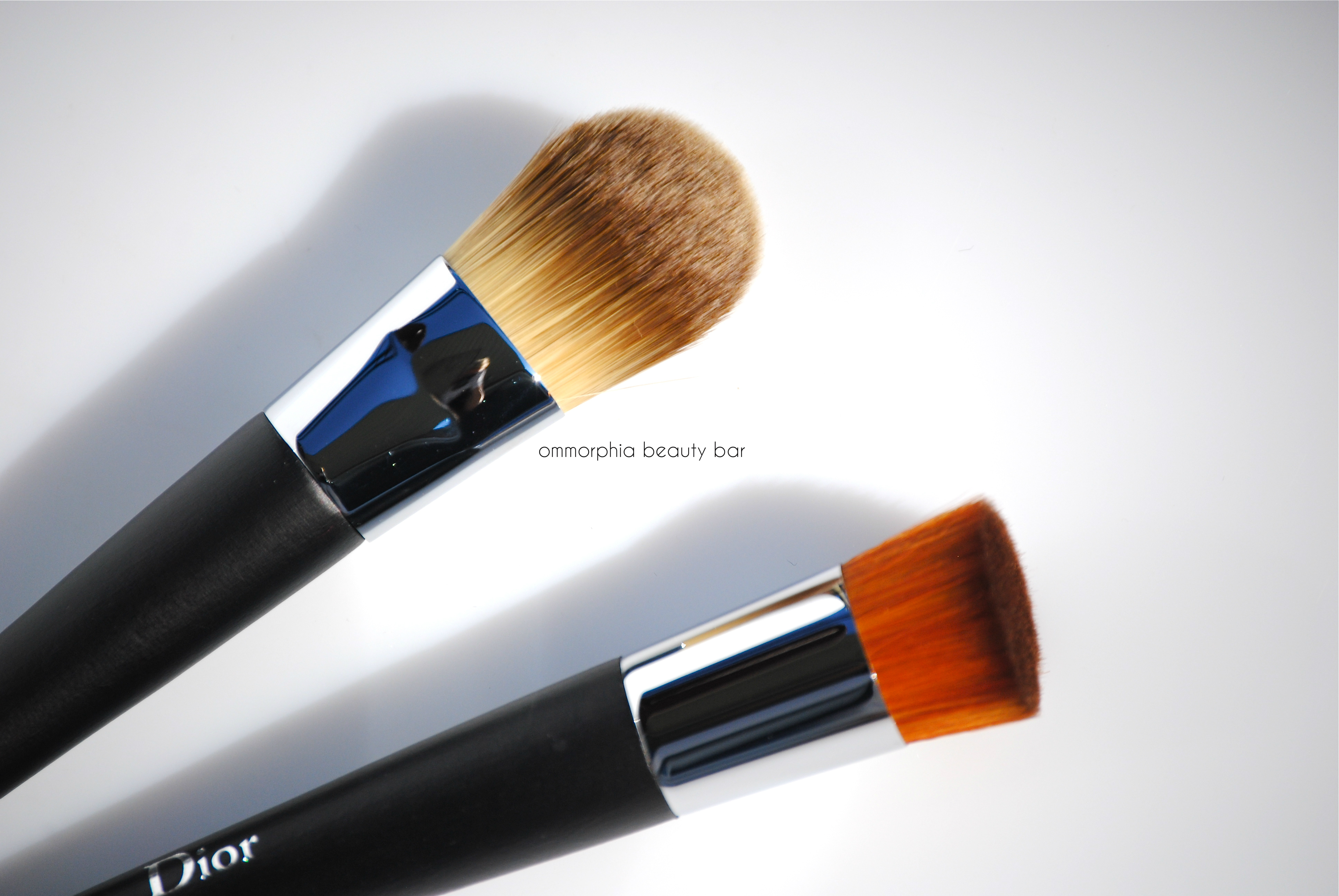 Dior Fluid Foundation Brushes closer