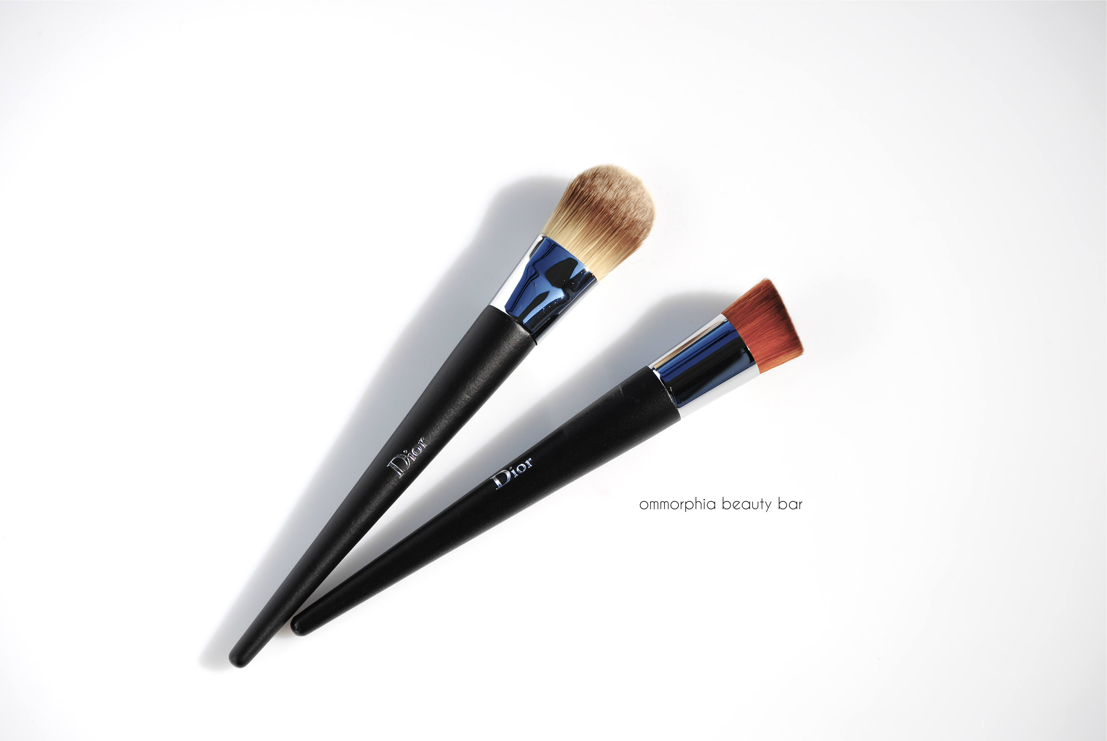 Dior Fluid Foundation Brushes opener