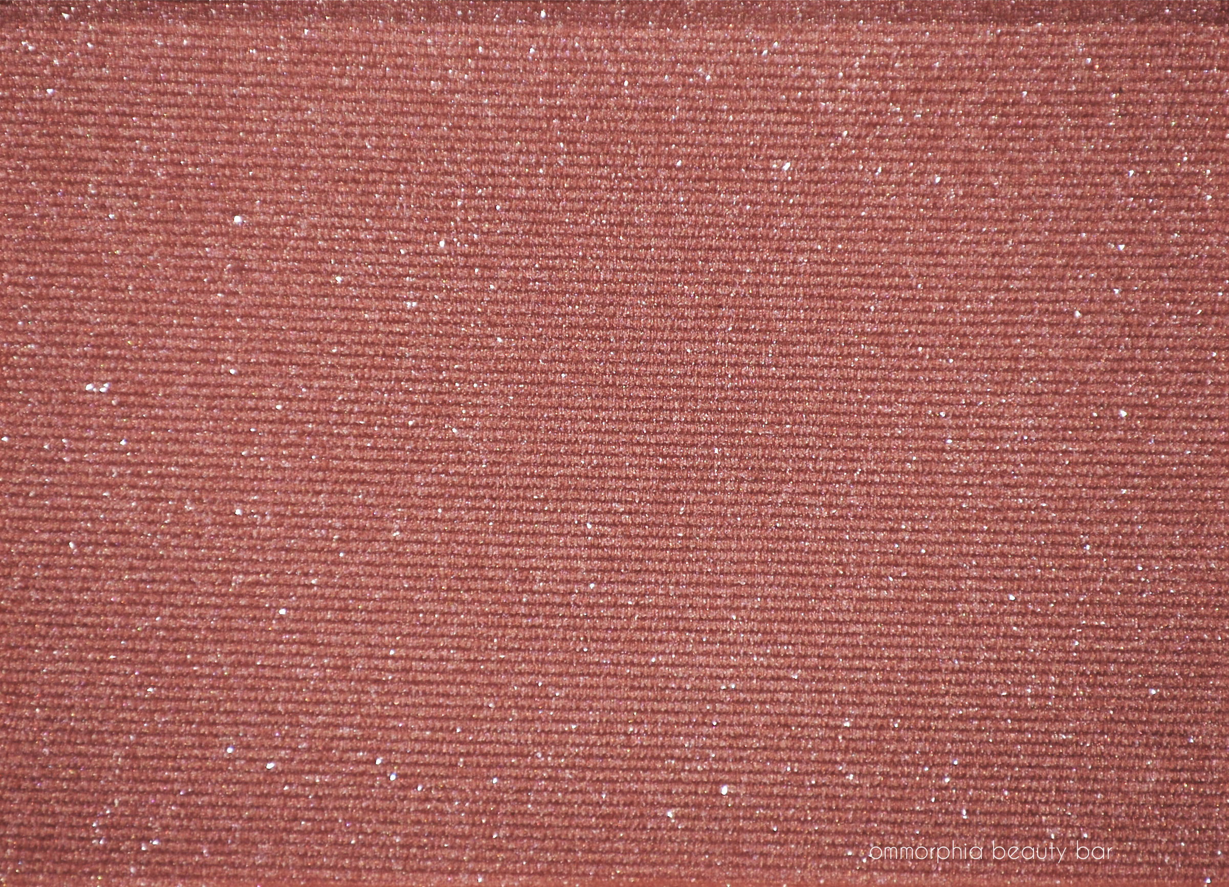 NARS Unlawful Blush macro flash