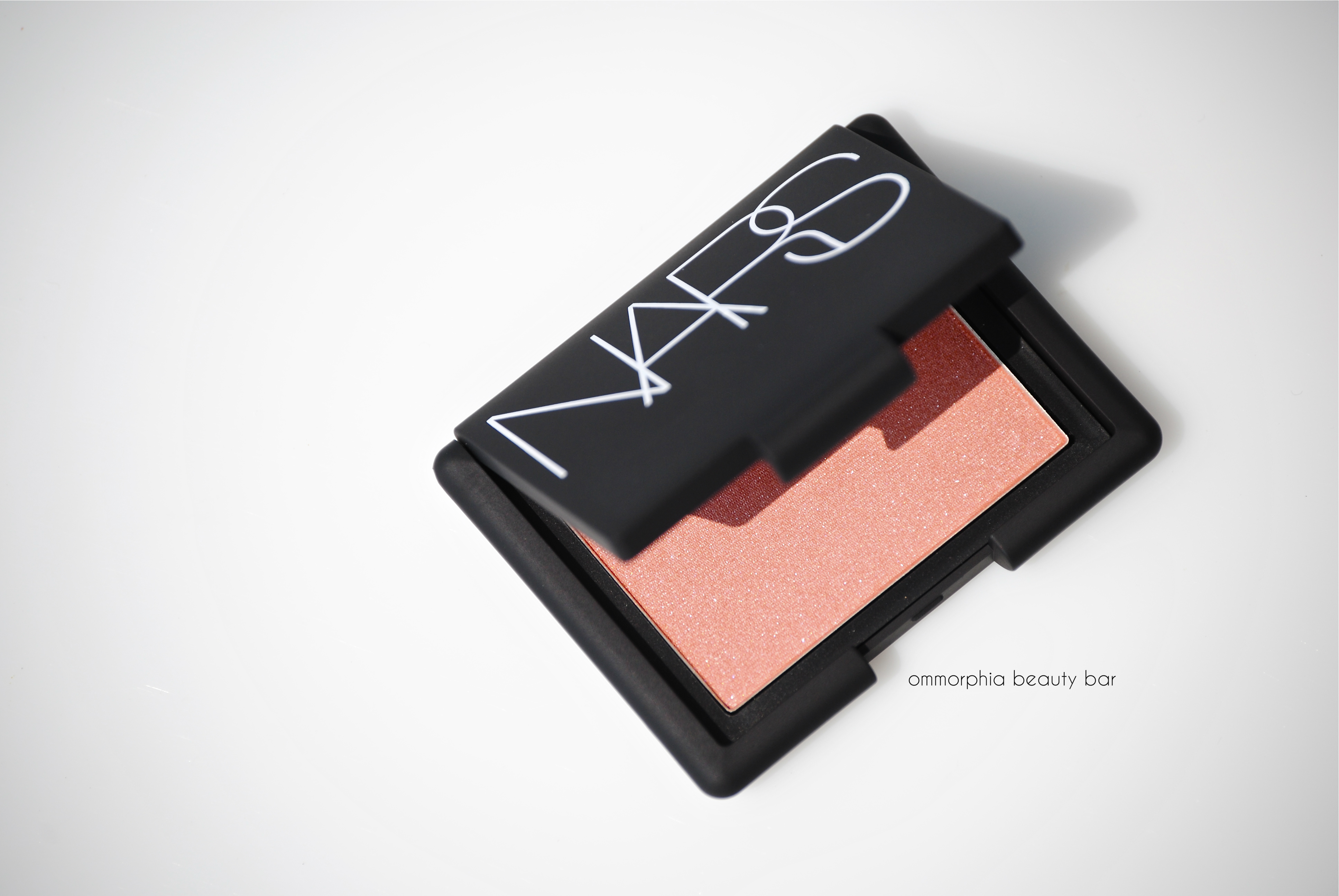 NARS Unlawful Blush opener