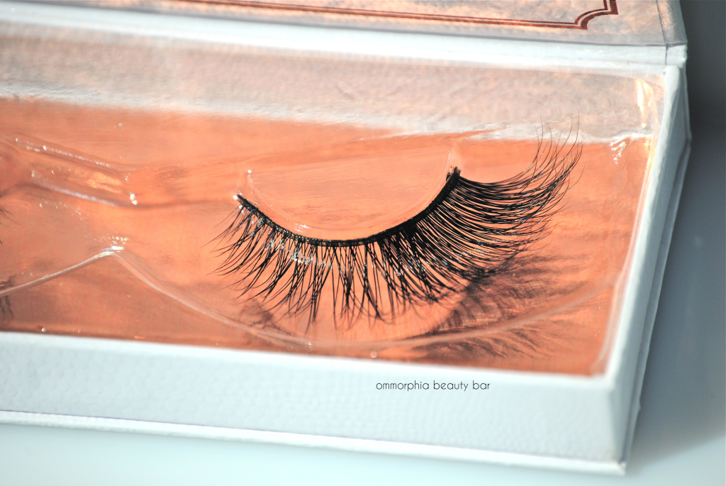 Esqido Lashmopolitan lashes macro