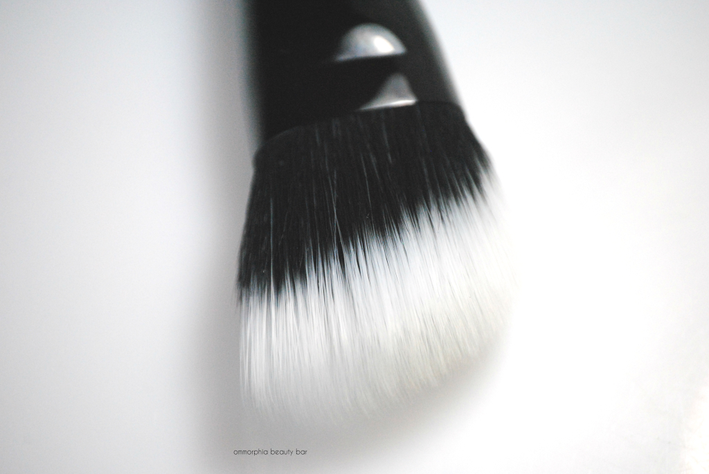 Tweezerman Finishing Countour Brush new