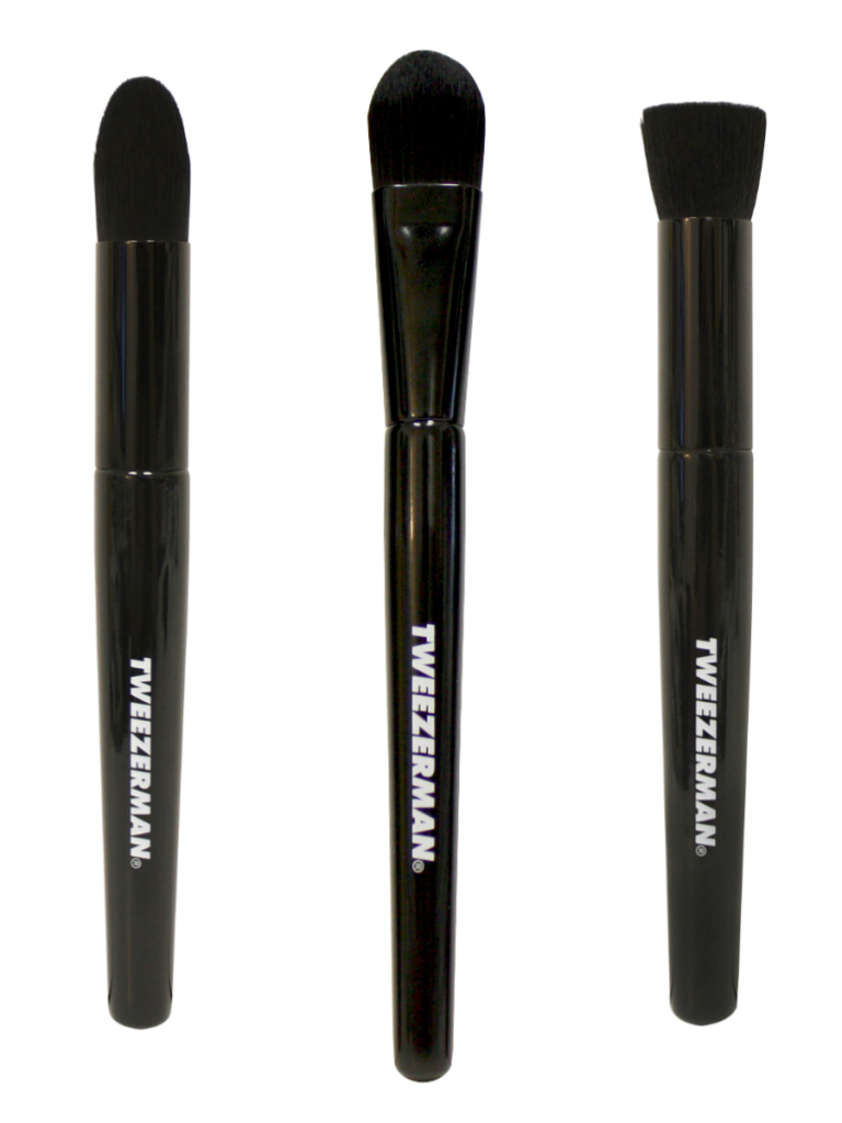 Tweezerman brush iQ foundation brushes