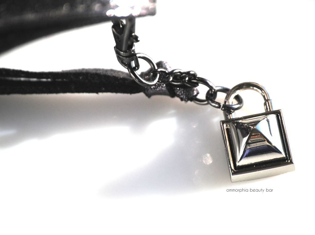 Holt Renfrew Beauty Bag charm