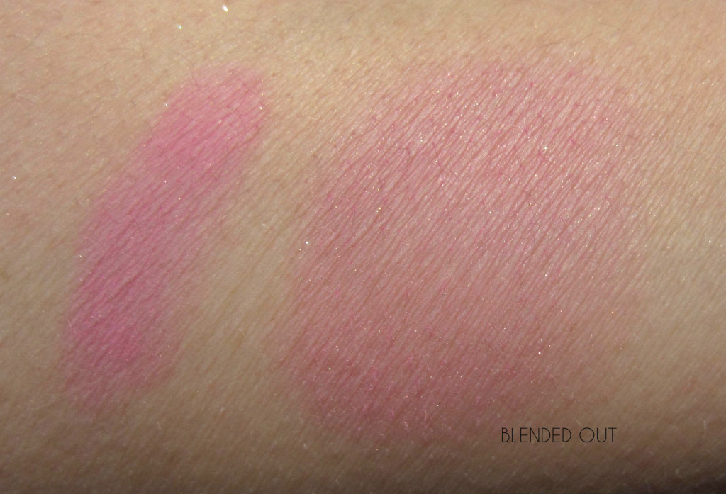 CHANEL Crescendo Blush swatch