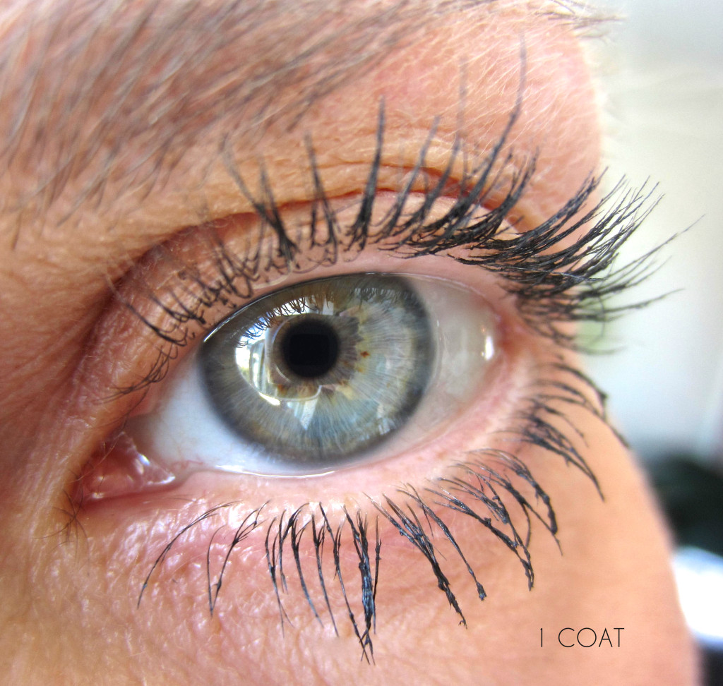 YSL Volume Effet Faux Cils Mascara 1 coat swatch