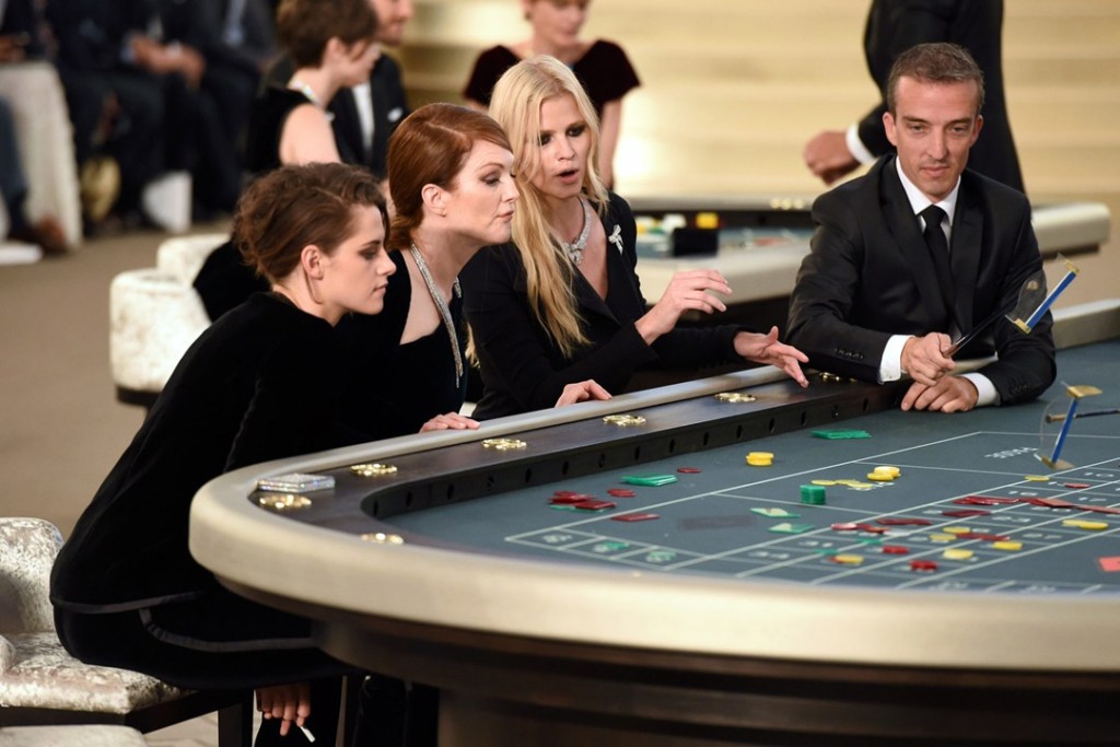 CHANEL AW:15 stars