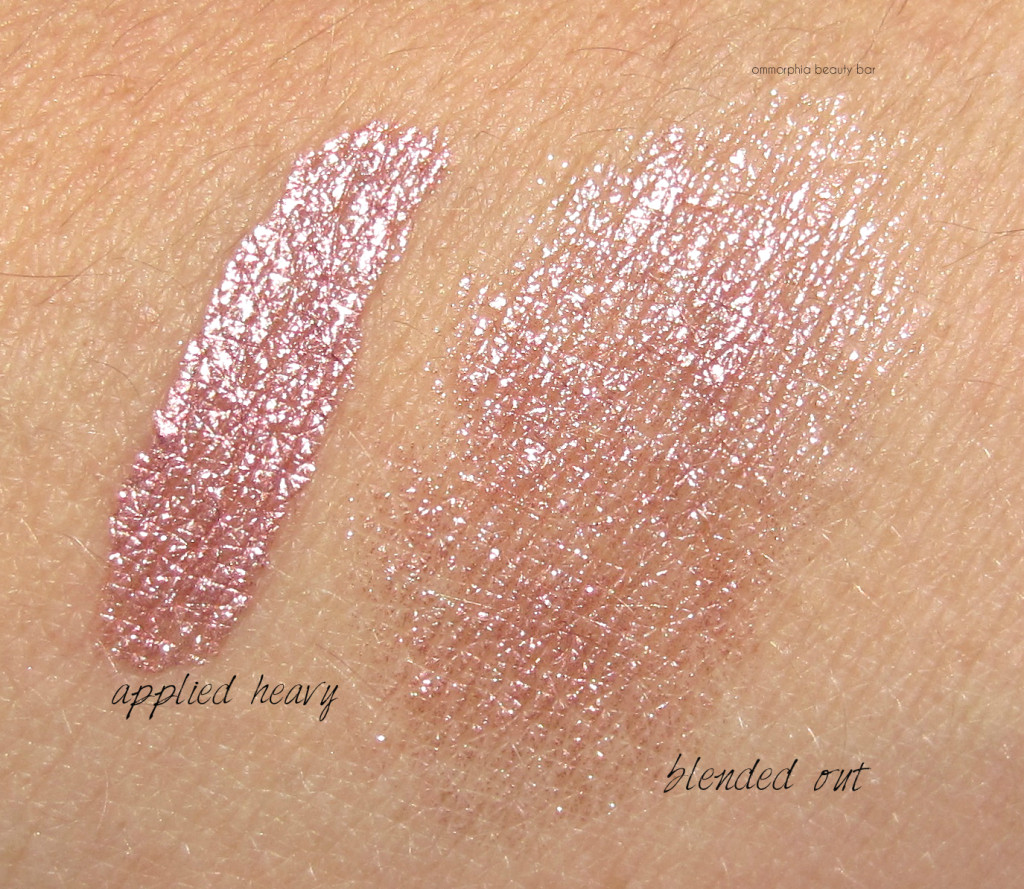 Dior 825 Aurora Fluid Shadow swatches