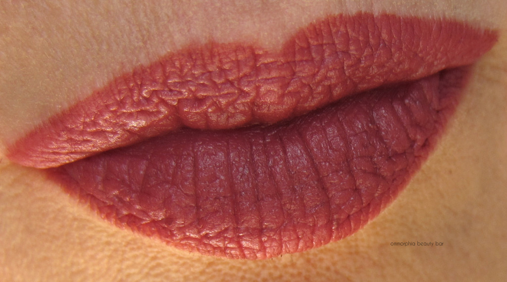 CT Bond Girl with Hollywood Honey swatch