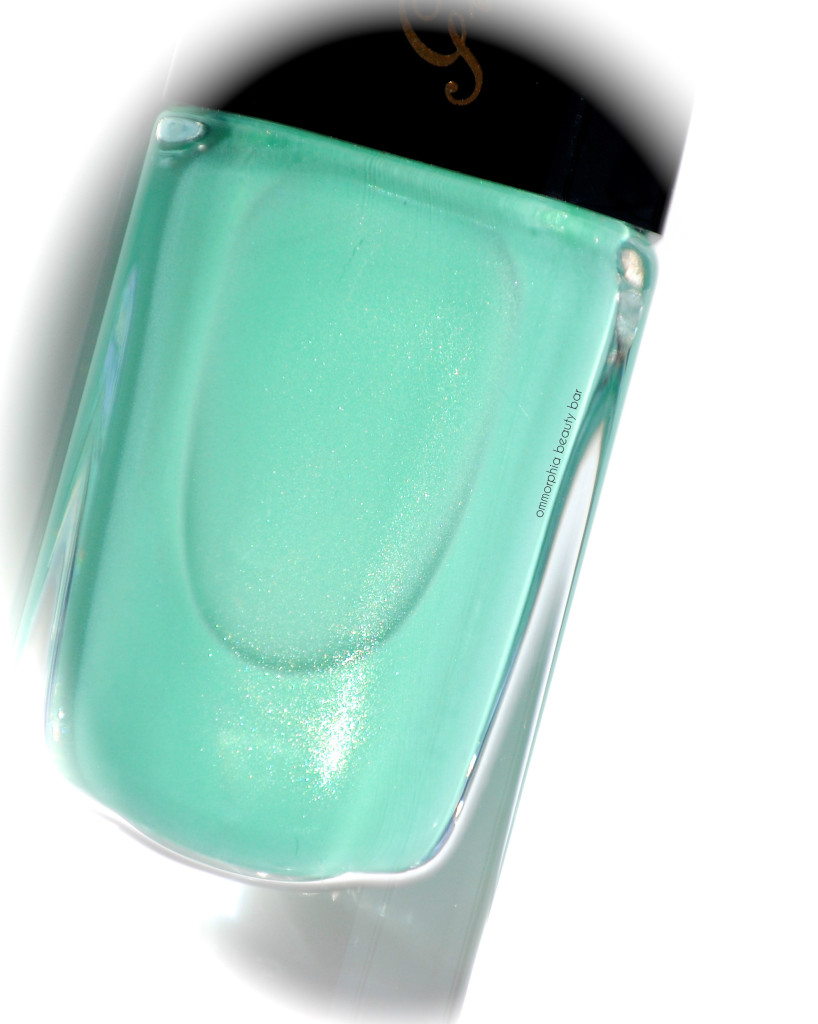 Guerlain Blue Ocean macro