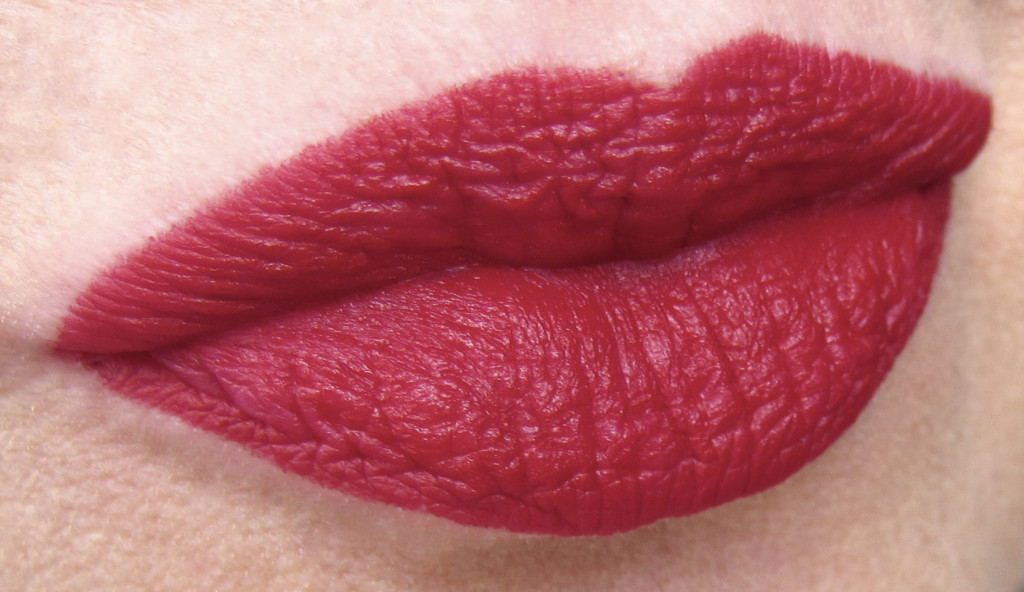 Maybelline Rich Ruby swatch