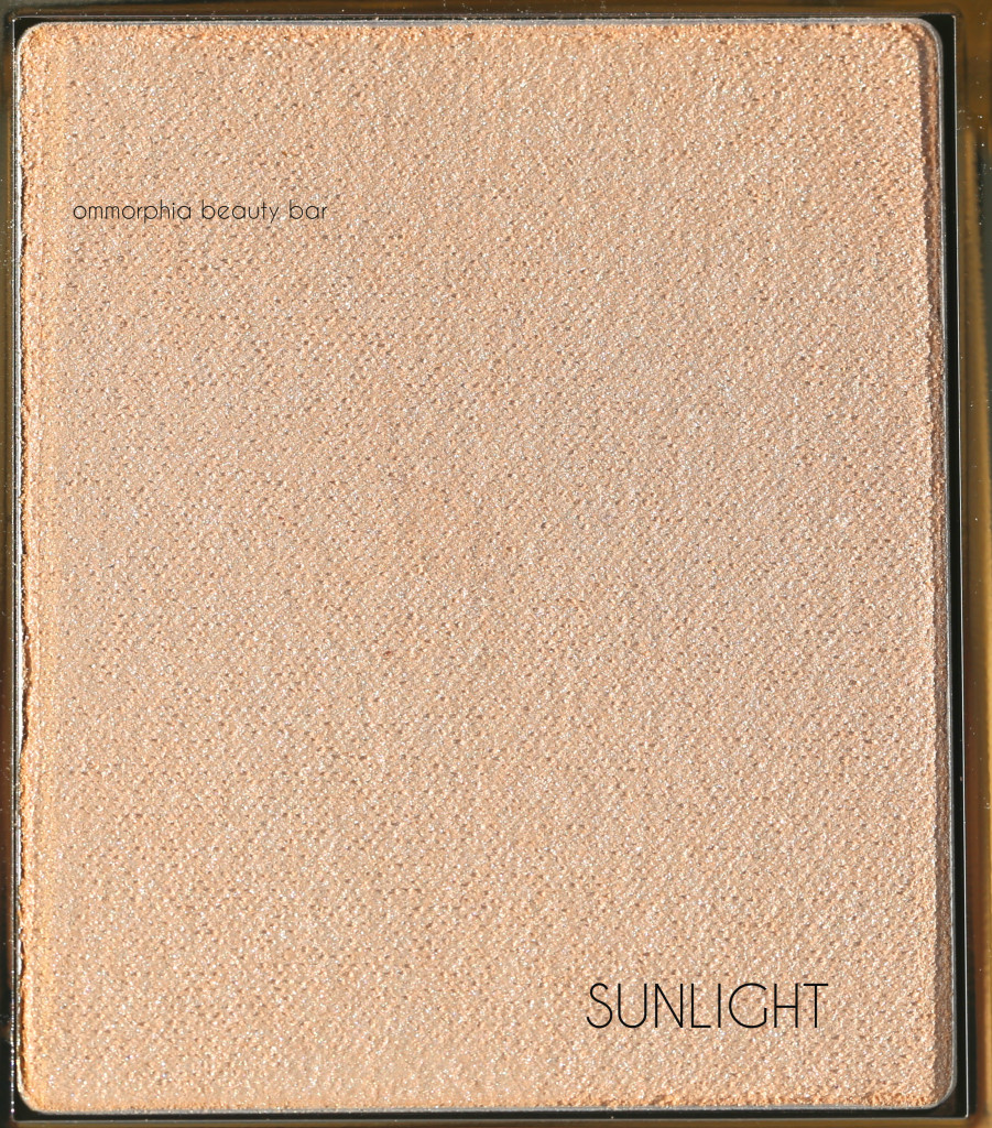 Tarte Rainforest of the Sea Skin Twinkle palette macro 1